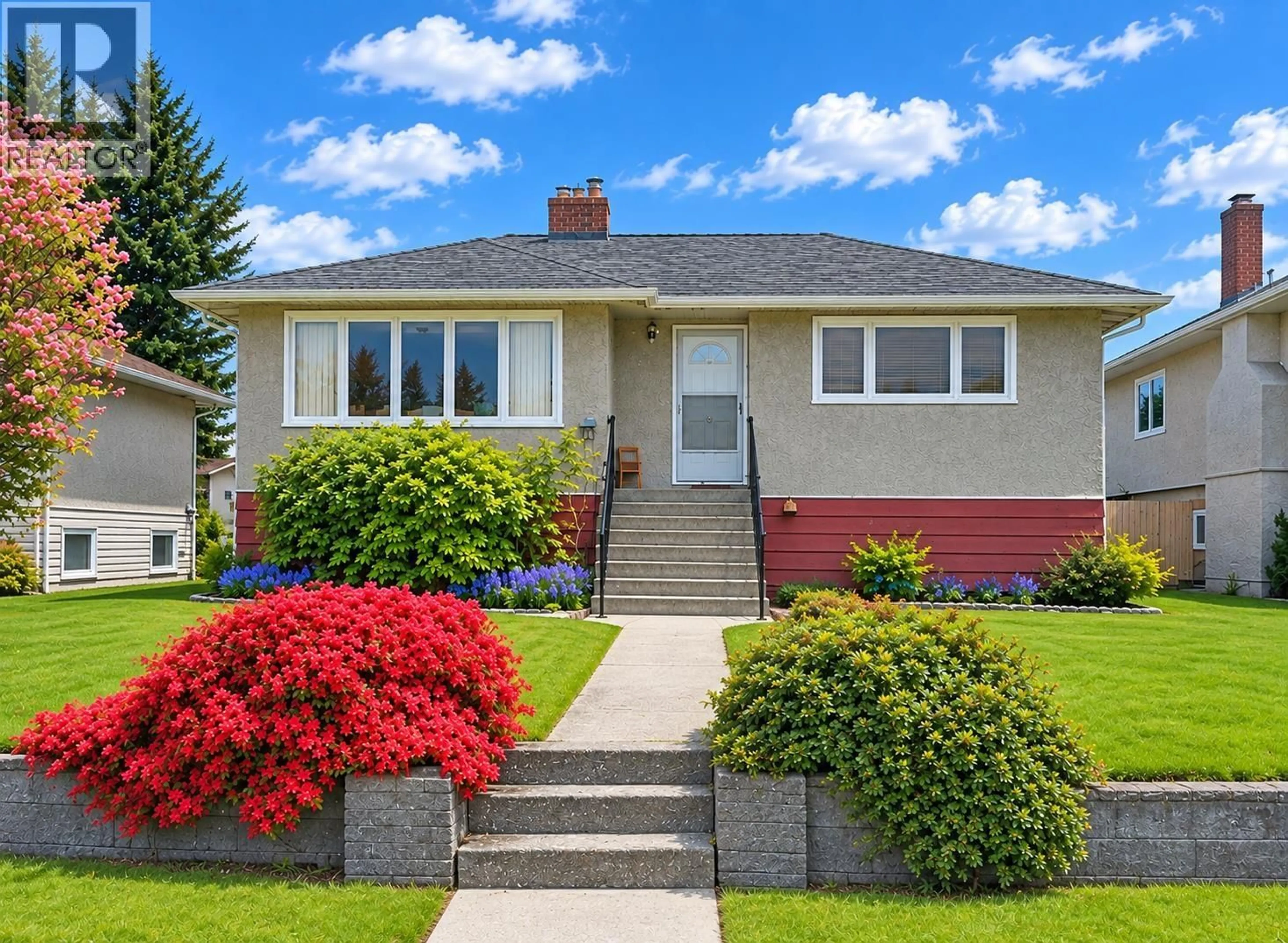 Home with vinyl exterior material, street for 4557 VENABLES STREET, Burnaby British Columbia V5C3A6