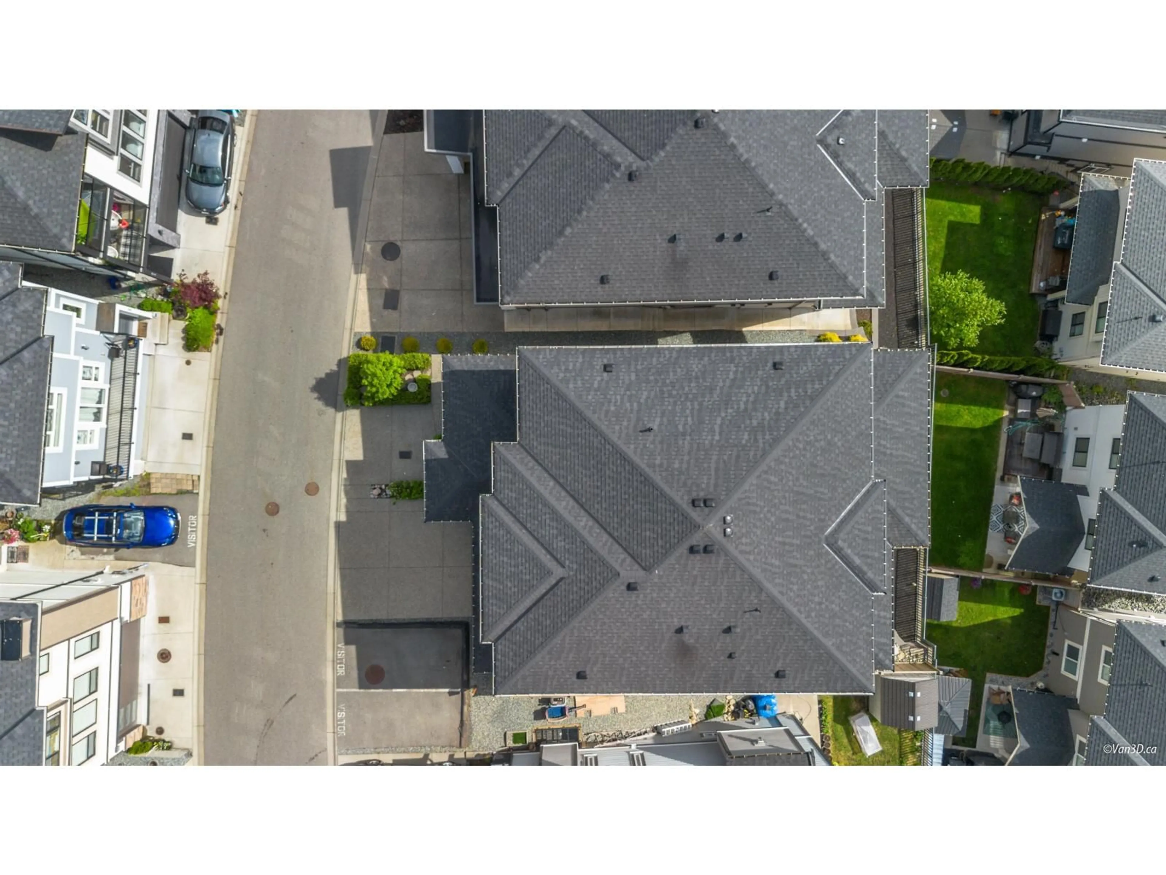 A pic from outside/outdoor area/front of a property/back of a property/a pic from drone, street for 39 - 4295 OLD CLAYBURN ROAD, Abbotsford British Columbia V3G0G4