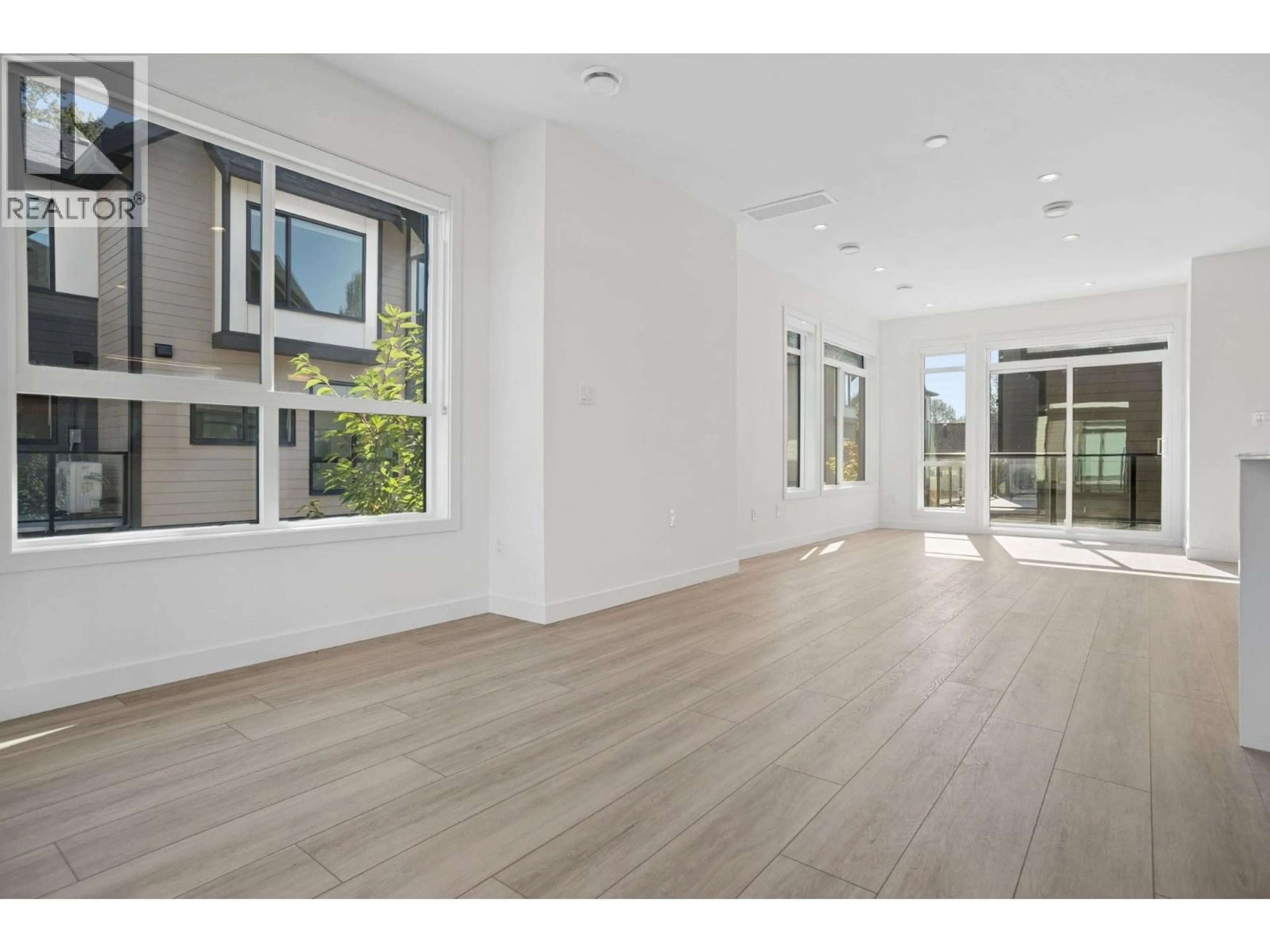 A pic of a room for 33 - 4337 BOUNDARY ROAD, Richmond British Columbia V6V1S8