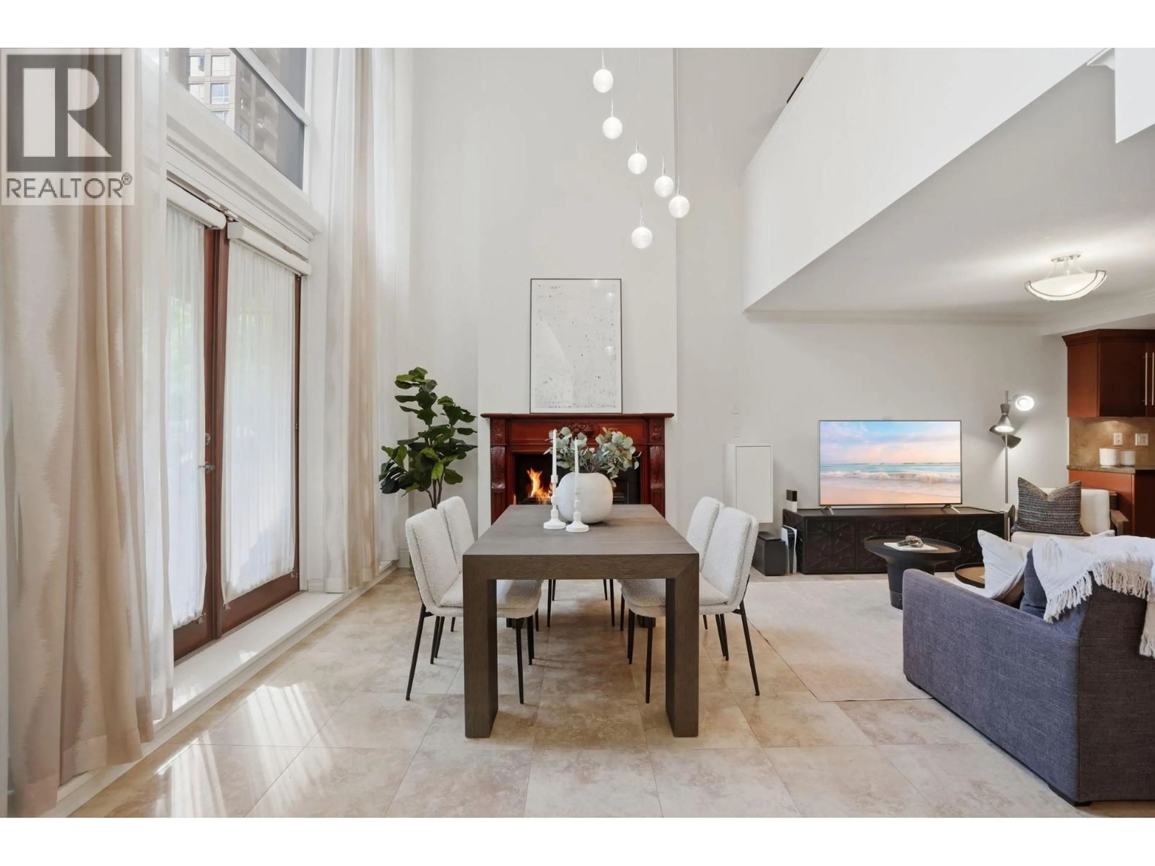 Dining room, unknown for 1260 RICHARDS STREET, Vancouver British Columbia V6B3G2