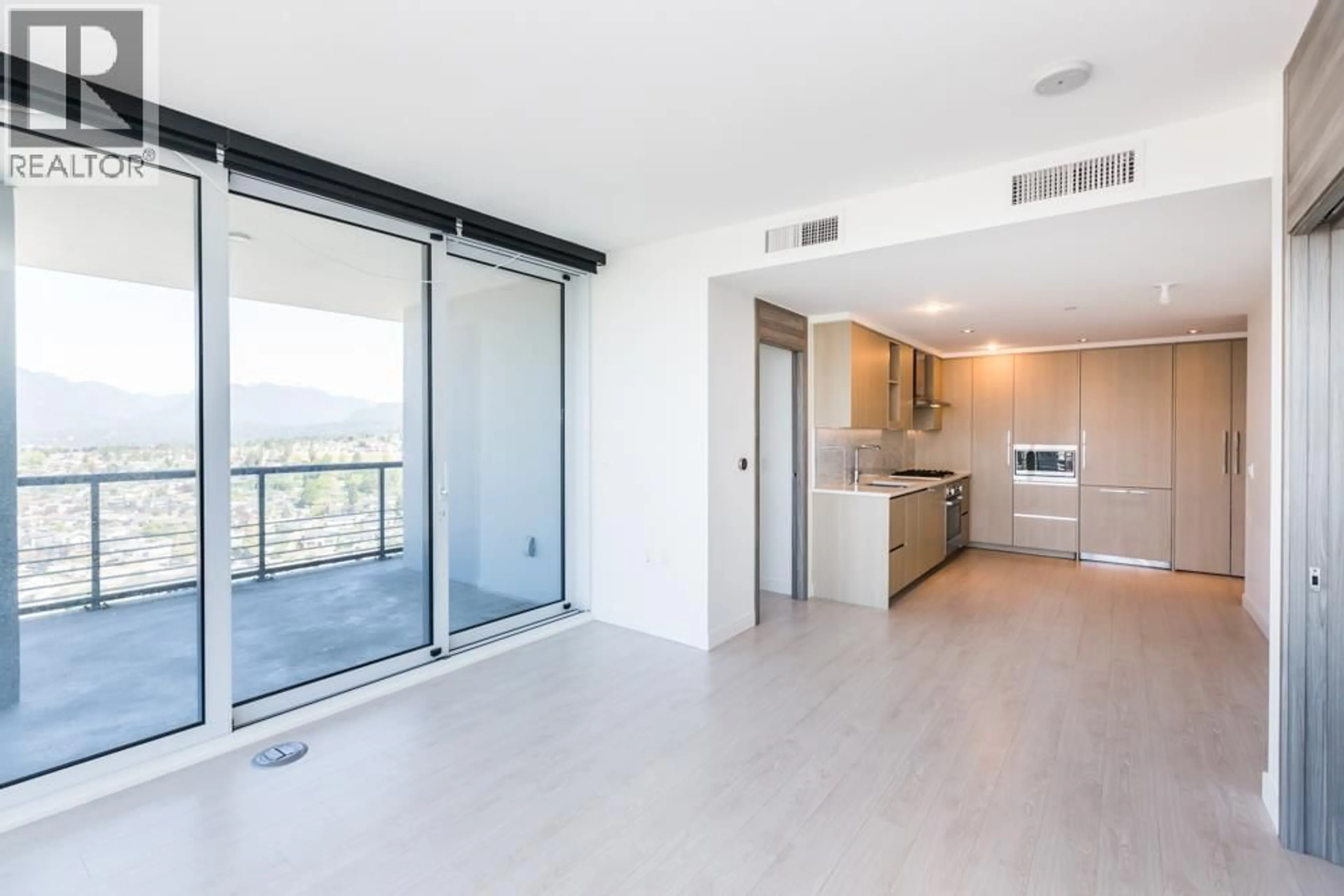 A pic of a room for 3002 - 4720 LOUGHEED HIGHWAY, Burnaby British Columbia V5C0M8