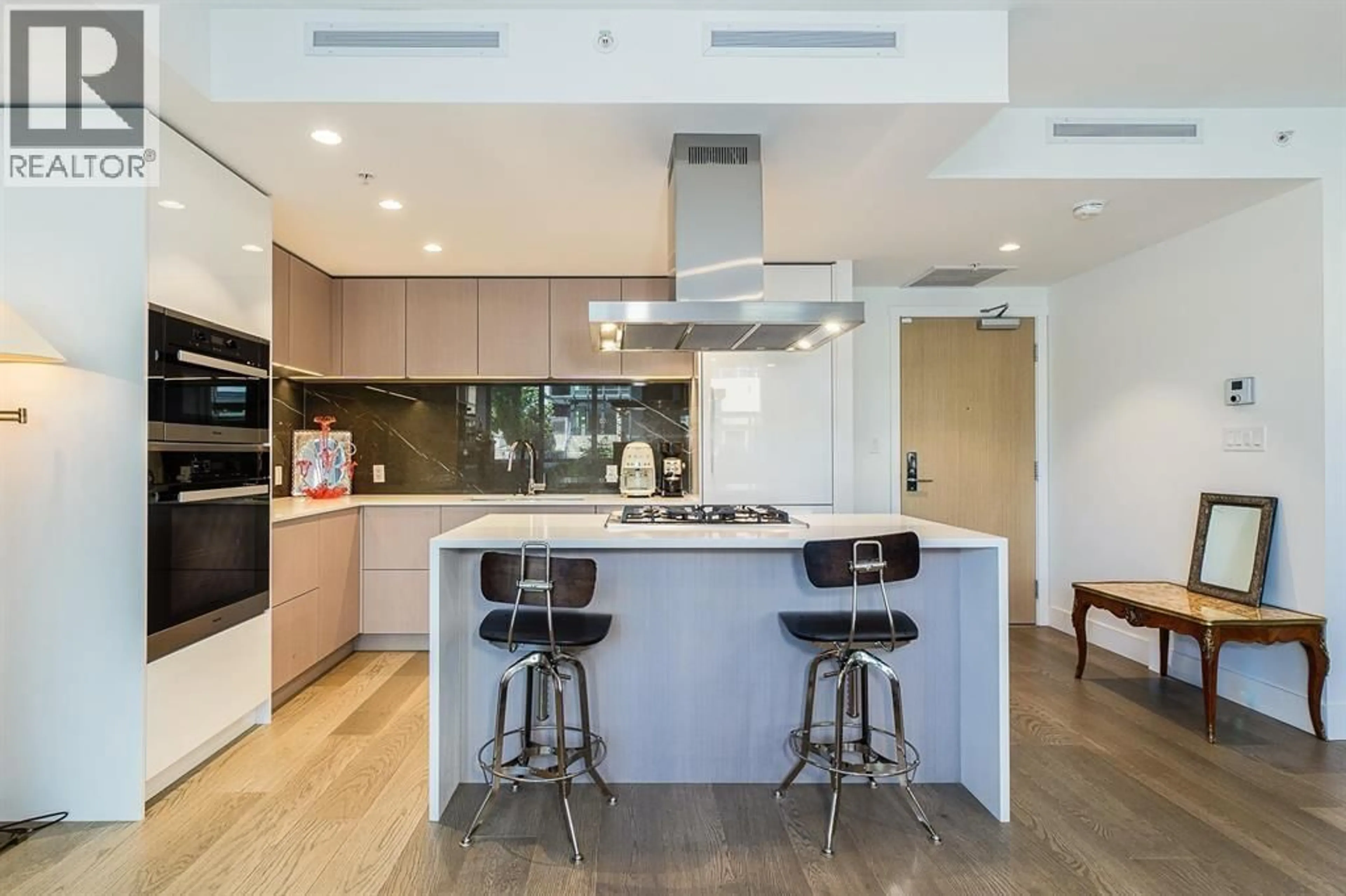 Contemporary kitchen, unknown for 2025 CURLING ROAD, North Vancouver British Columbia V7P3B4