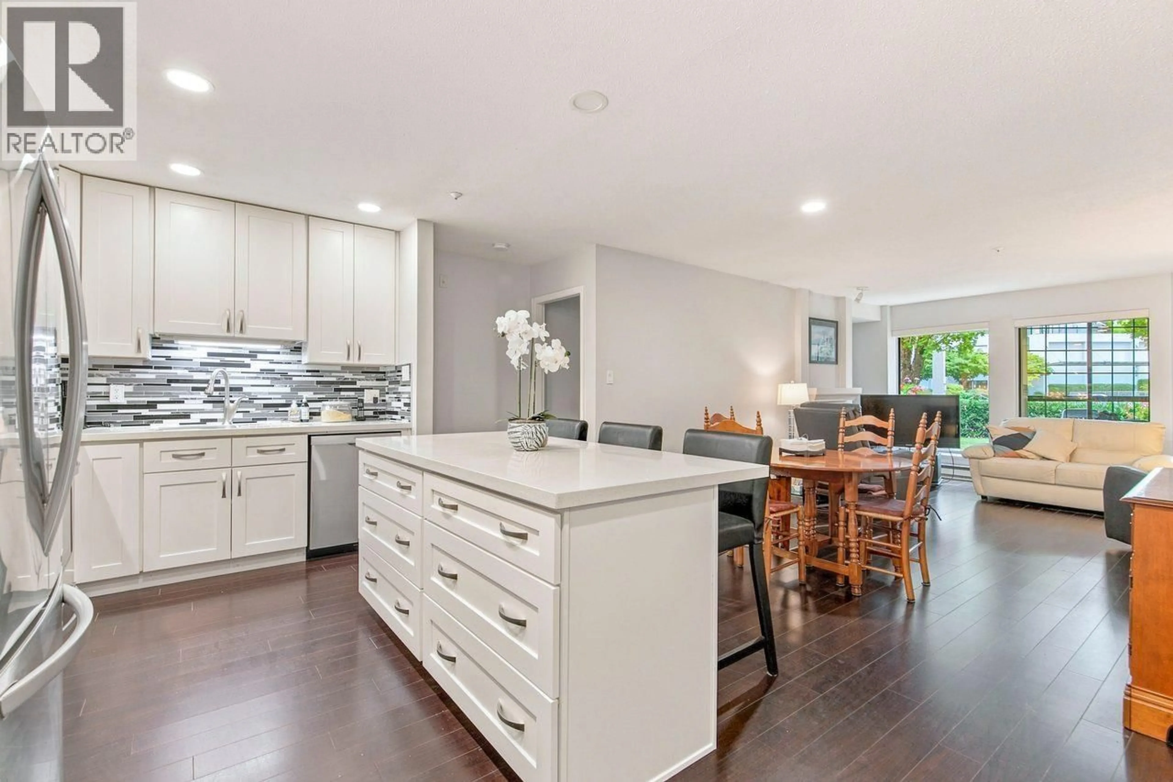 Open concept kitchen, ceramic/tile floor for 113 - 2978 BURLINGTON DRIVE, Coquitlam British Columbia V3B7S6