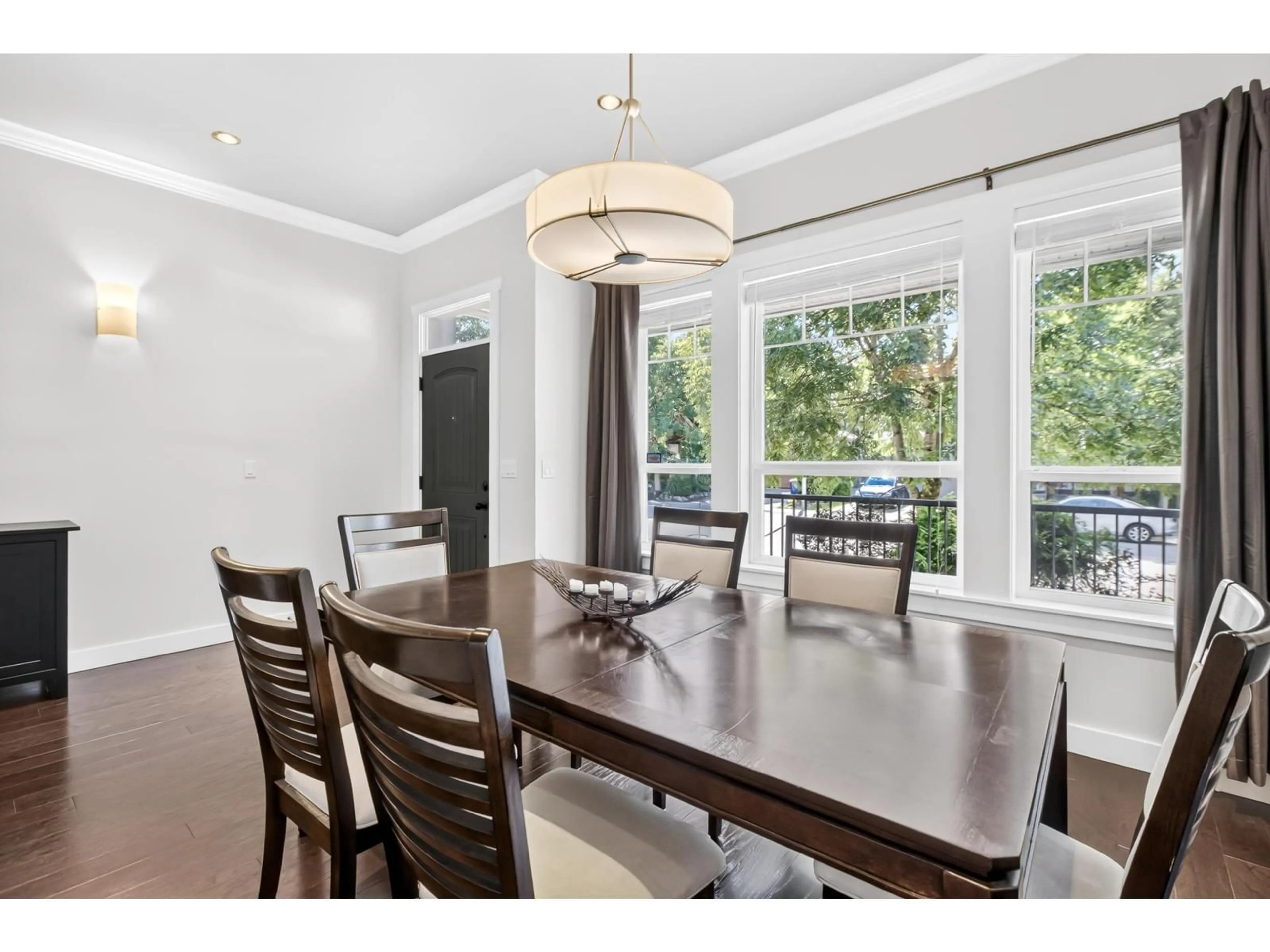 Dining room, wood/laminate floor for 8266 211 STREET, Langley British Columbia V2Y0E4