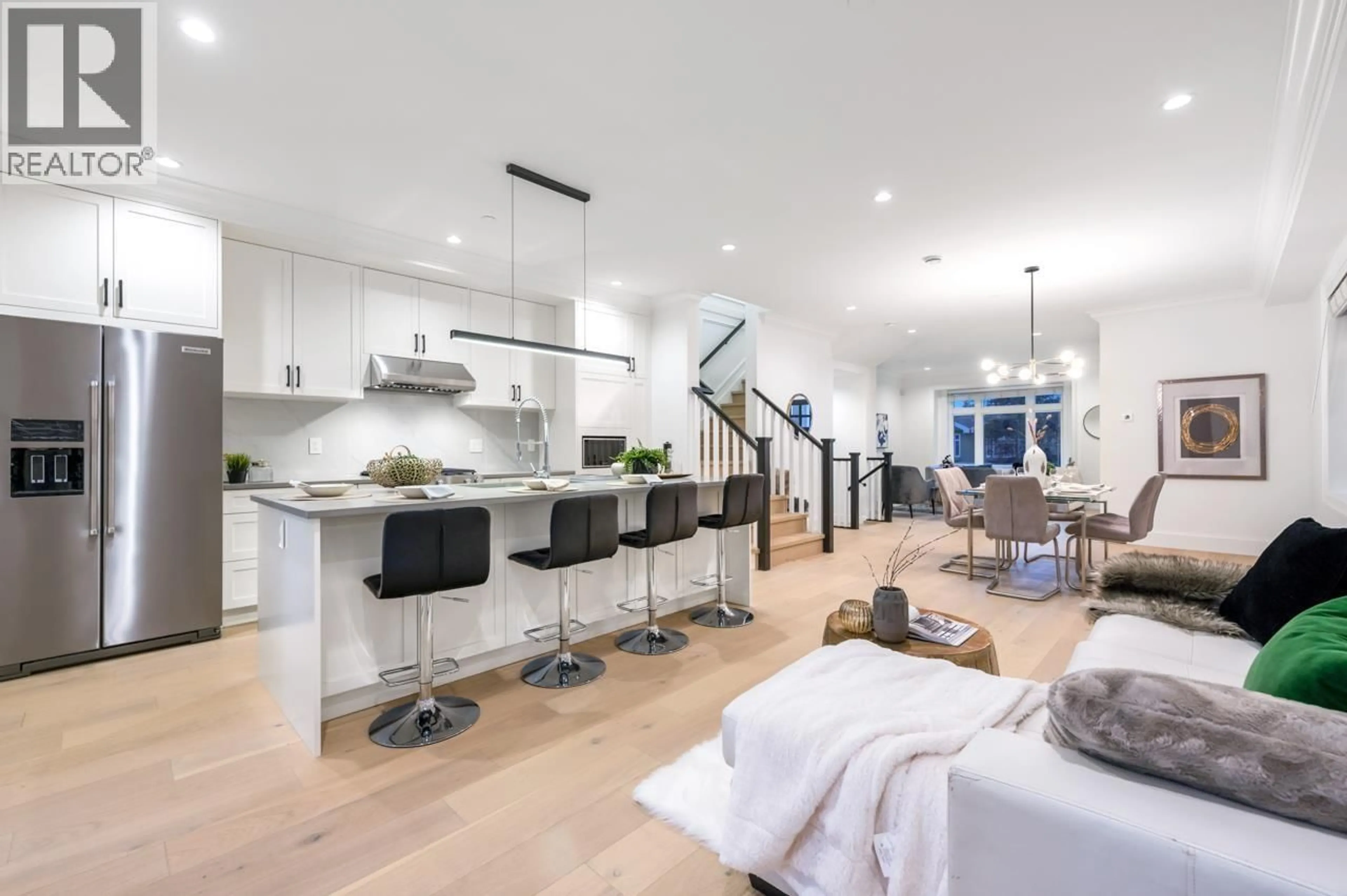 Open concept kitchen, unknown for 5584 RUPERT STREET, Vancouver British Columbia V5R2K5
