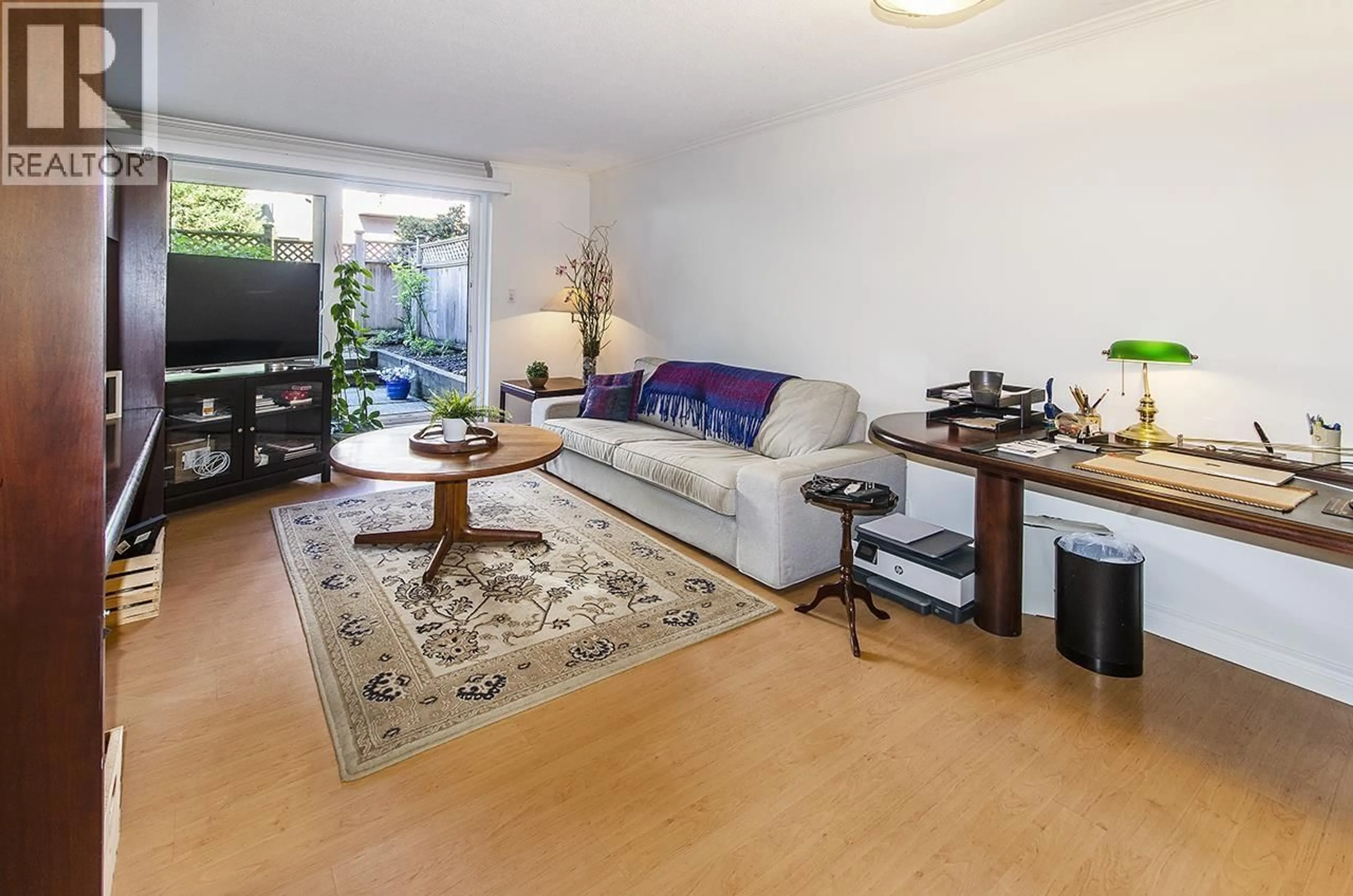 Living room with furniture, unknown for 107 - 360 2ND STREET, North Vancouver British Columbia V7L4N6