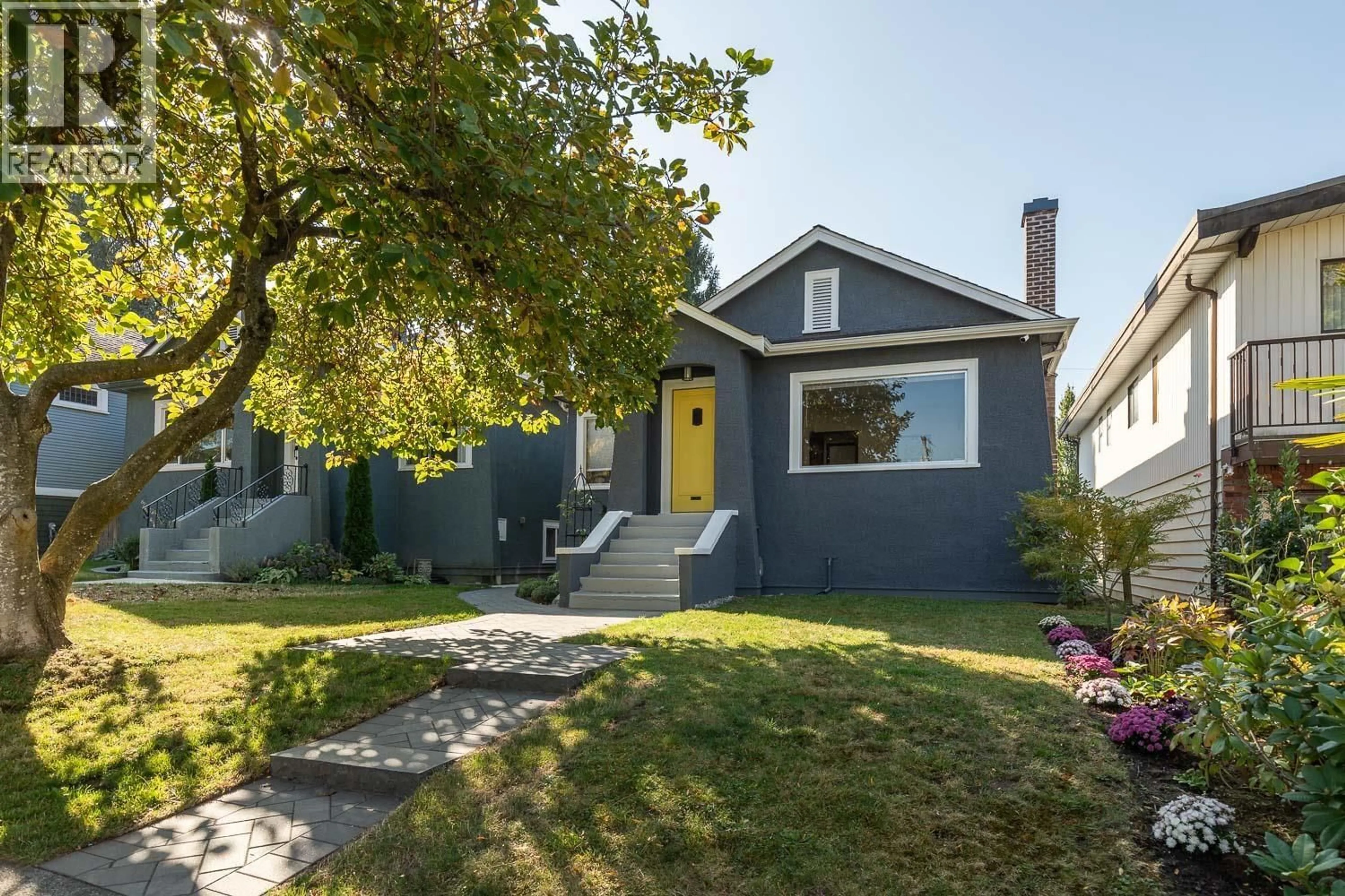Home with vinyl exterior material, street for 3114 TURNER STREET, Vancouver British Columbia V5K2H1