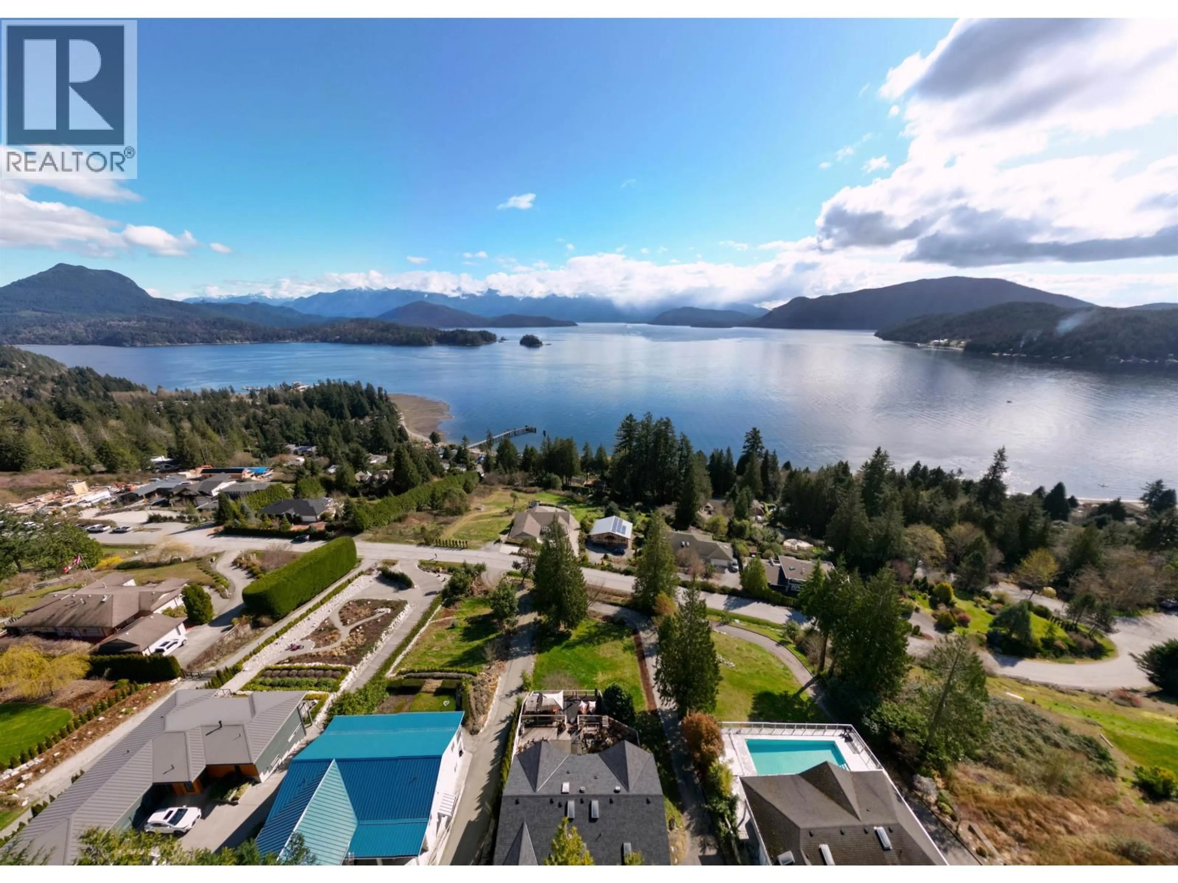 A pic from outside/outdoor area/front of a property/back of a property/a pic from drone, water/lake/river/ocean view for 1205 ST ANDREWS ROAD, Gibsons British Columbia V0N1V1