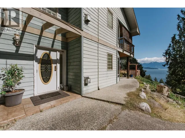 1205 ST ANDREWS ROAD, Gibsons 4