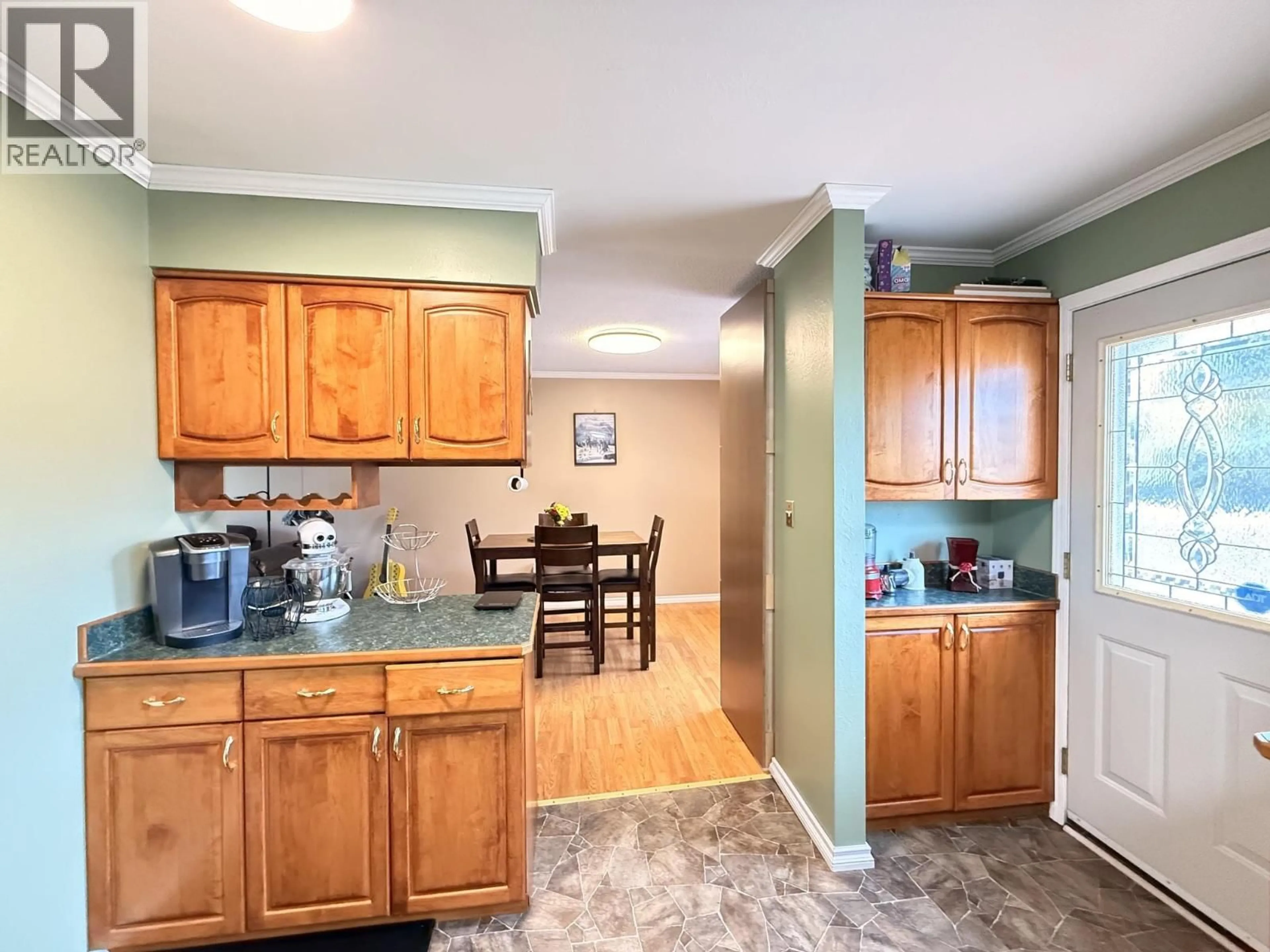 Standard kitchen, unknown for 1095 PIGEON AVENUE, Williams Lake British Columbia V2G2B8