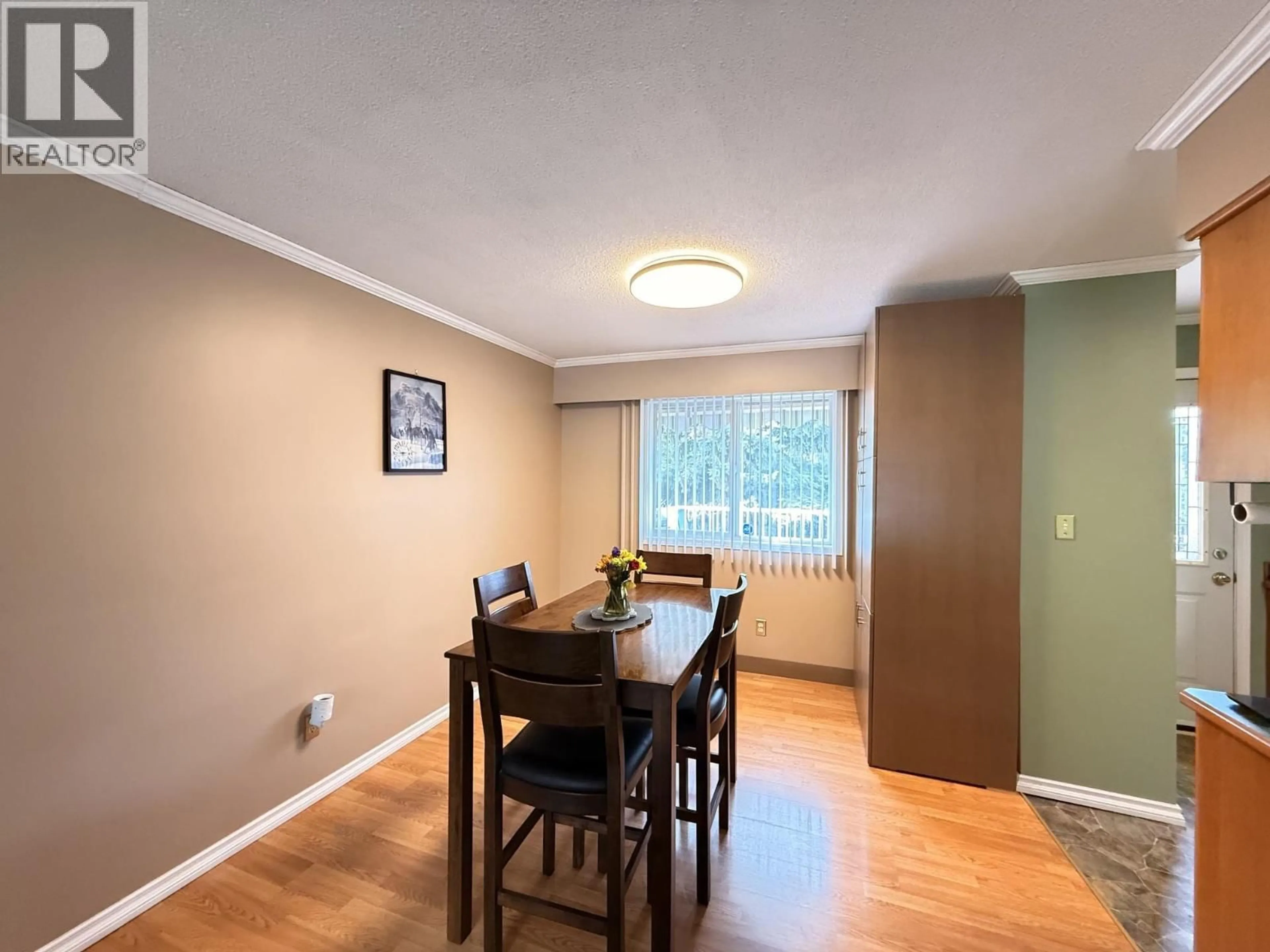 Dining room, wood/laminate floor for 1095 PIGEON AVENUE, Williams Lake British Columbia V2G2B8