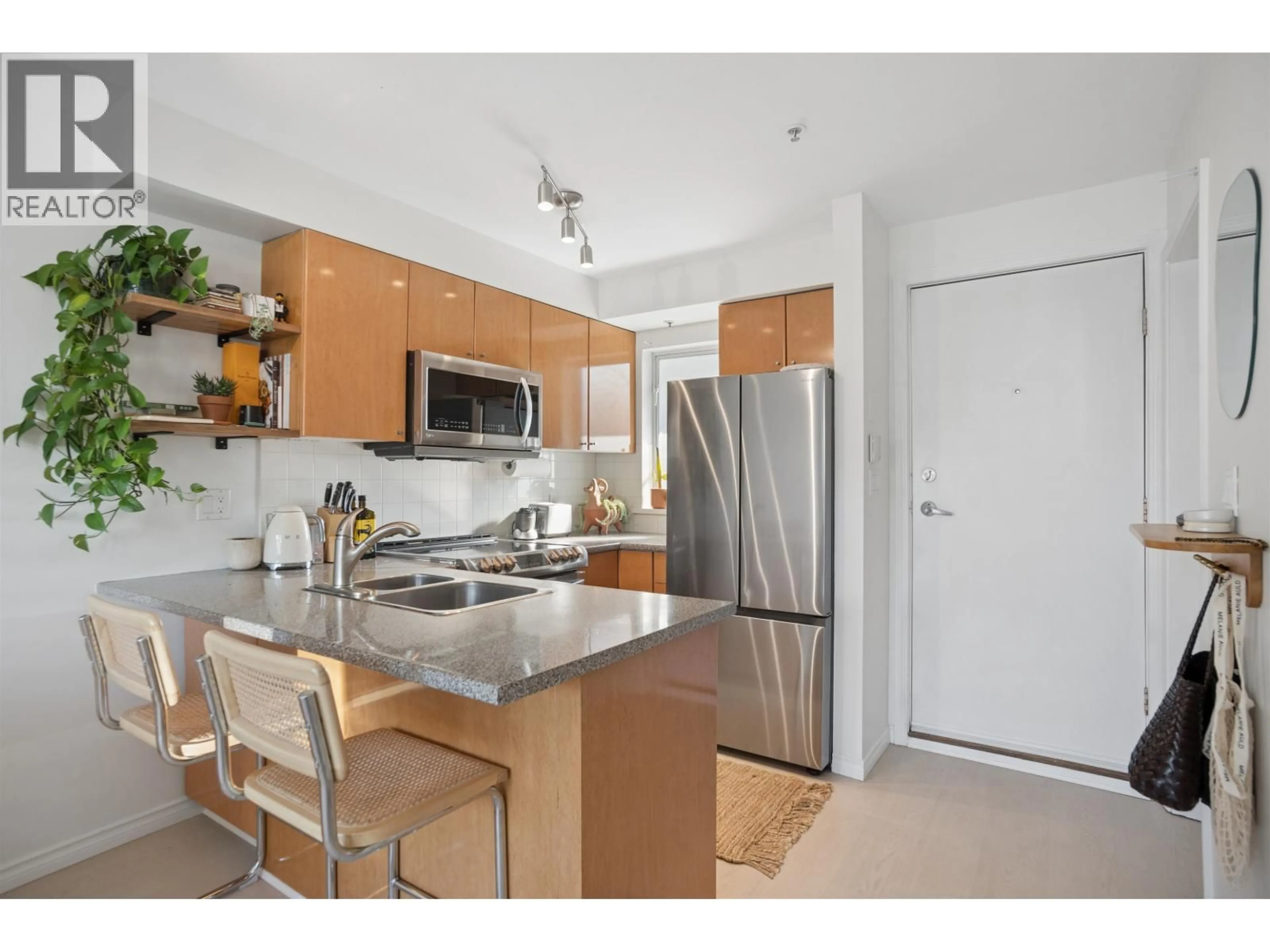 Standard kitchen, unknown for 203 - 2190 5TH AVENUE, Vancouver British Columbia V6K1S2