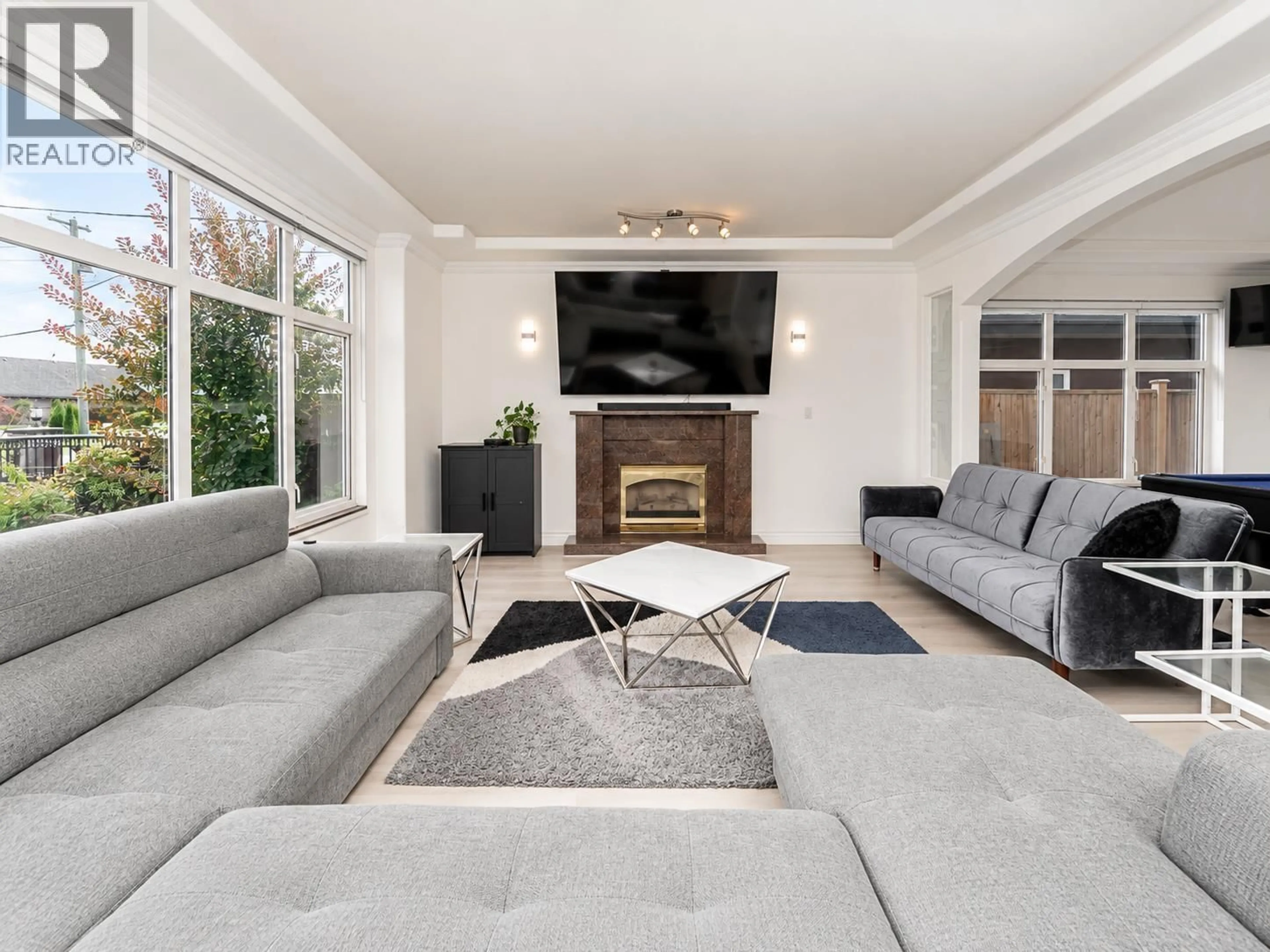 Living room with furniture, unknown for 11880 AZTEC STREET, Richmond British Columbia V6X1H8