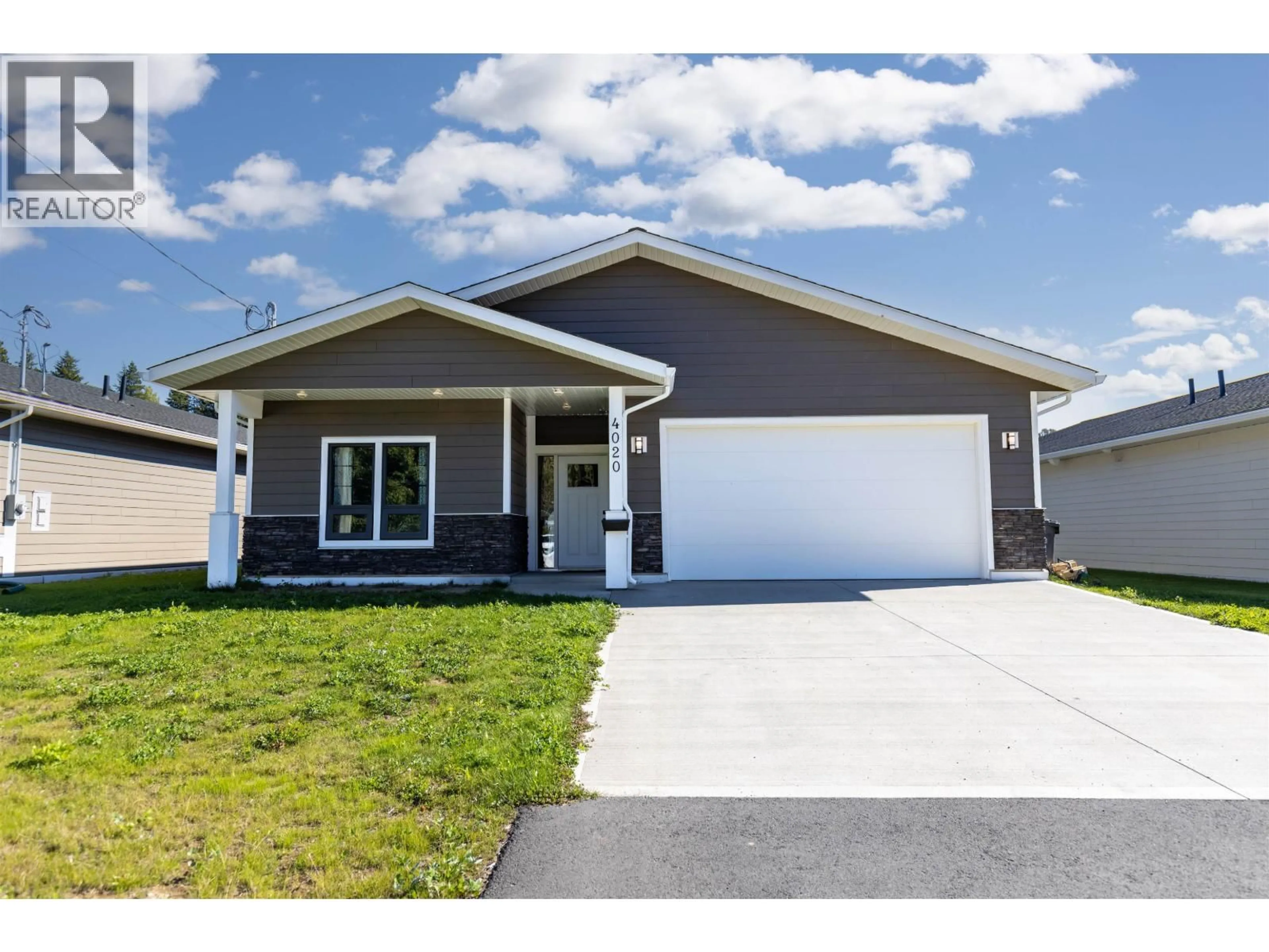 Home with vinyl exterior material, street for 4020 THOMAS STREET, Terrace British Columbia V8G0L3