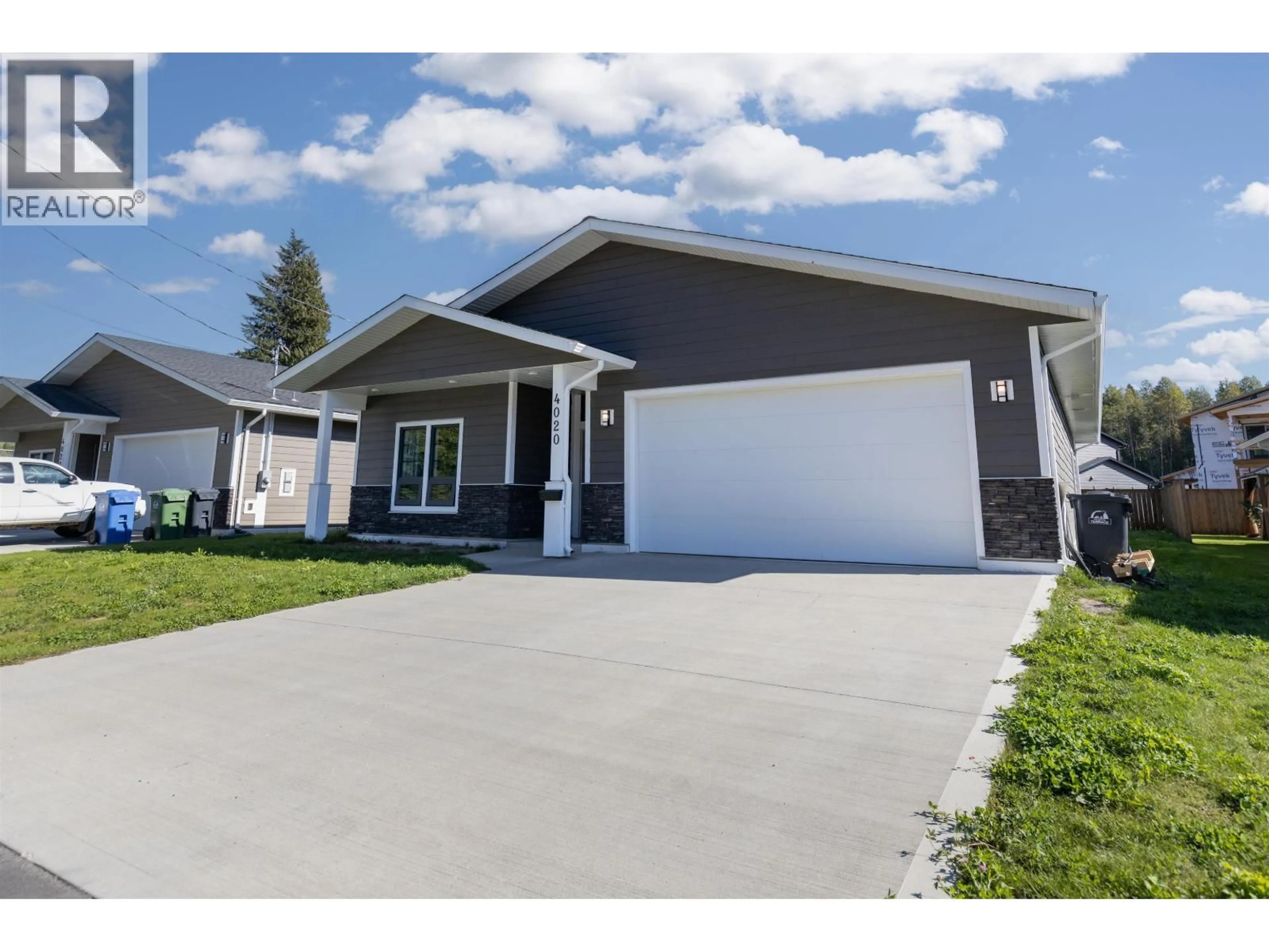 Home with vinyl exterior material, street for 4020 THOMAS STREET, Terrace British Columbia V8G0L3