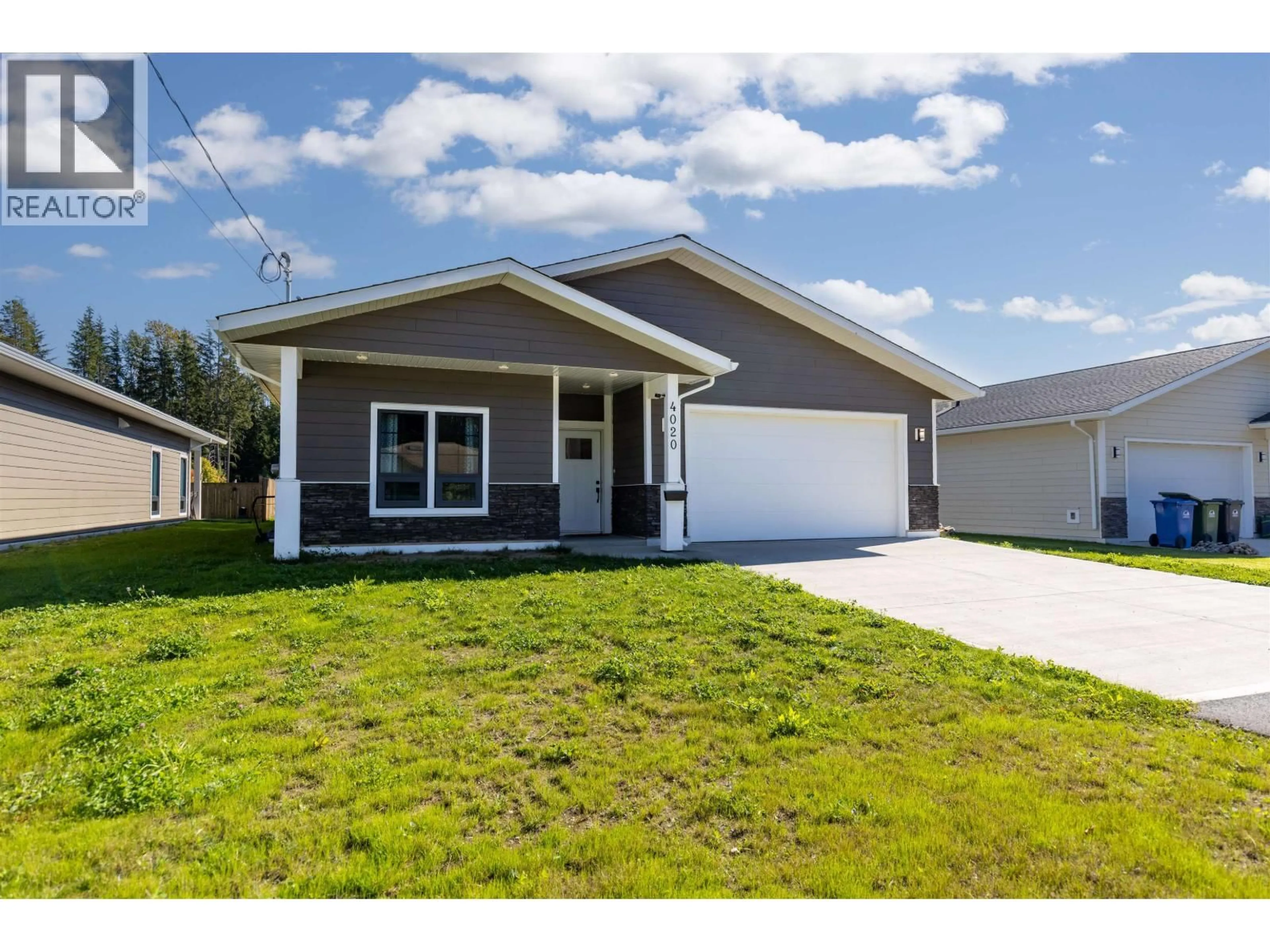 Home with vinyl exterior material, street for 4020 THOMAS STREET, Terrace British Columbia V8G0L3