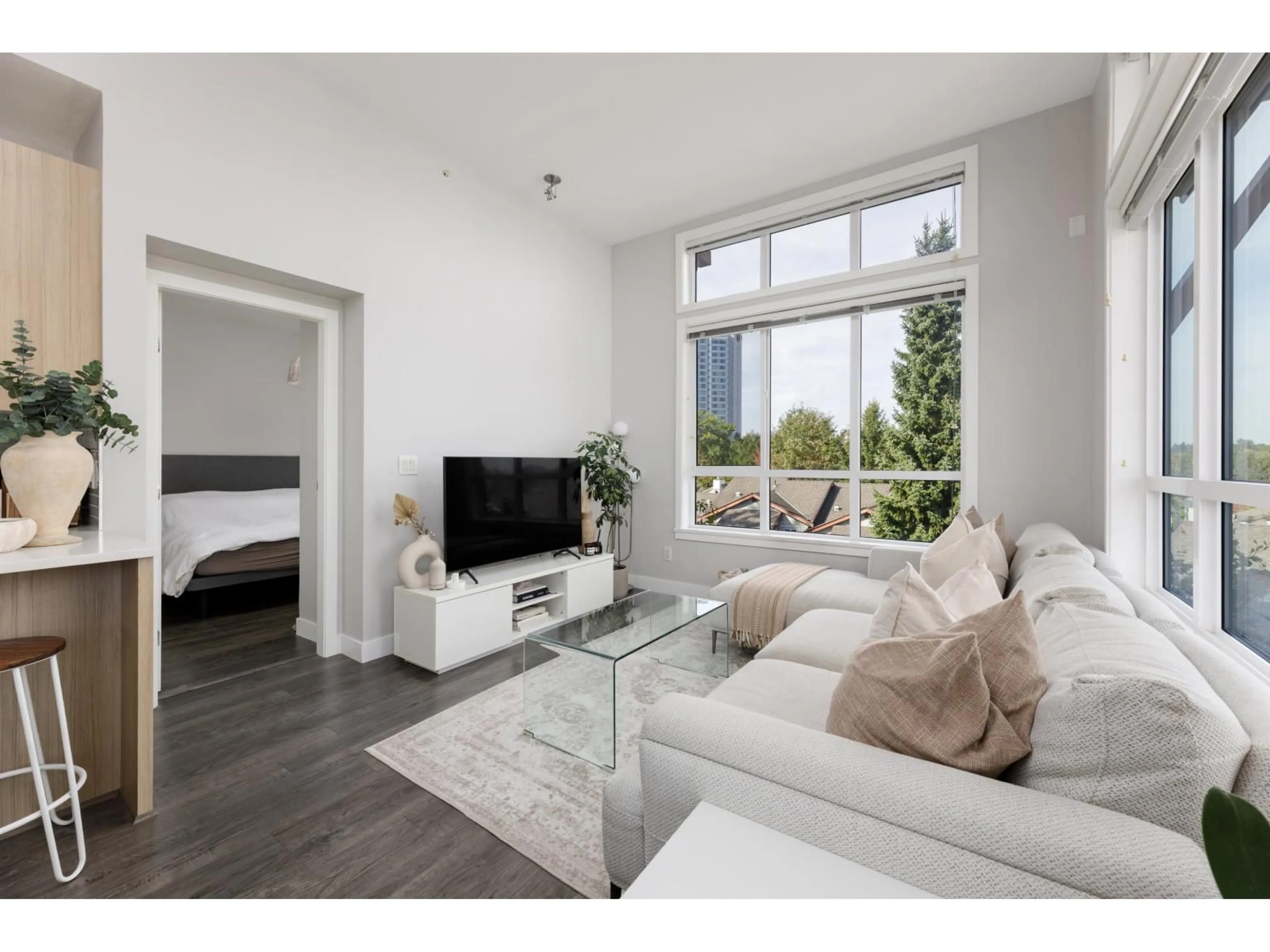 Living room with furniture, unknown for 407 - 10477 154 STREET, Surrey British Columbia V3R0C6