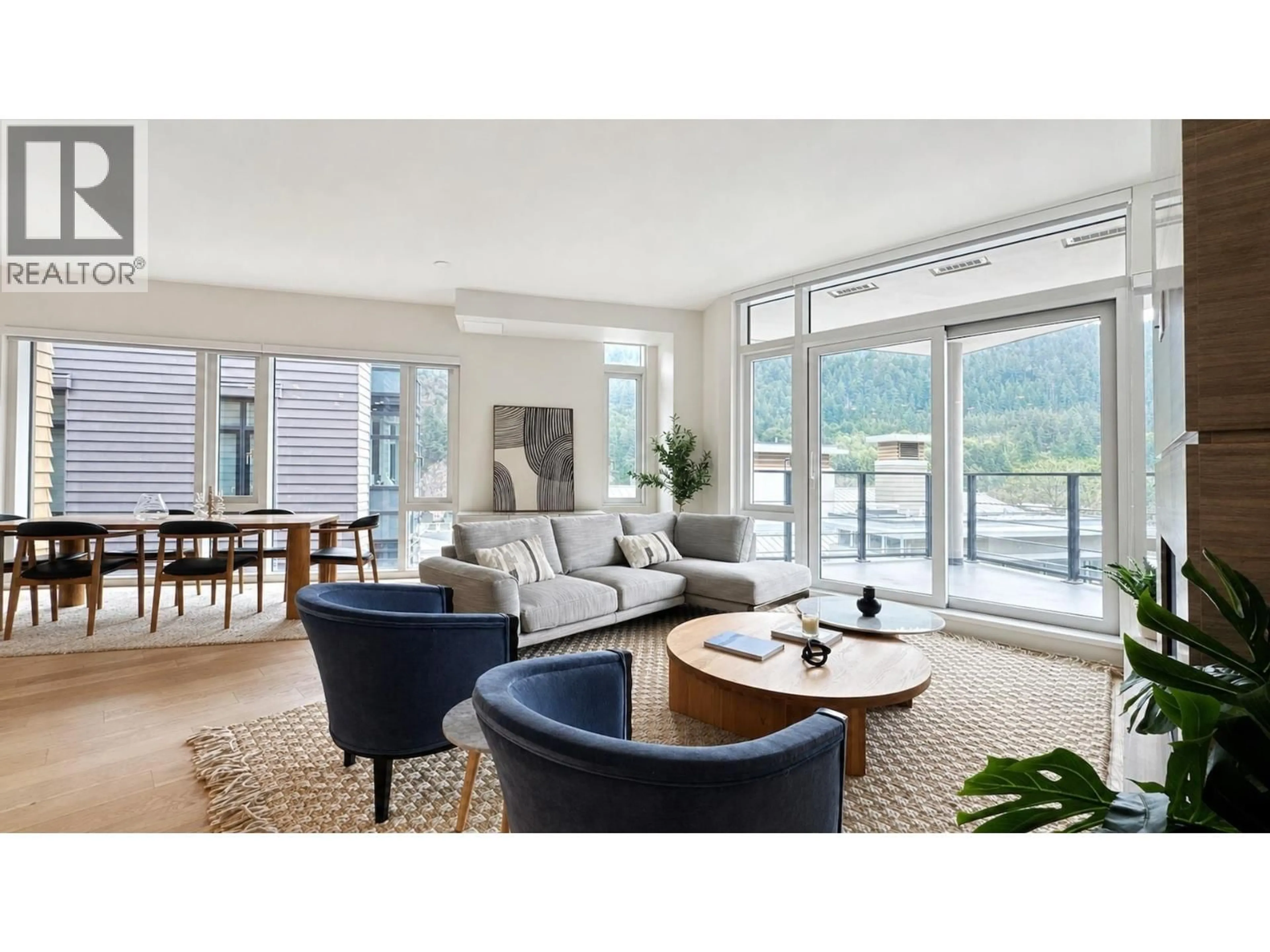 Living room with furniture, unknown for 501 - 6687 NELSON AVENUE, West Vancouver British Columbia V7W2B2