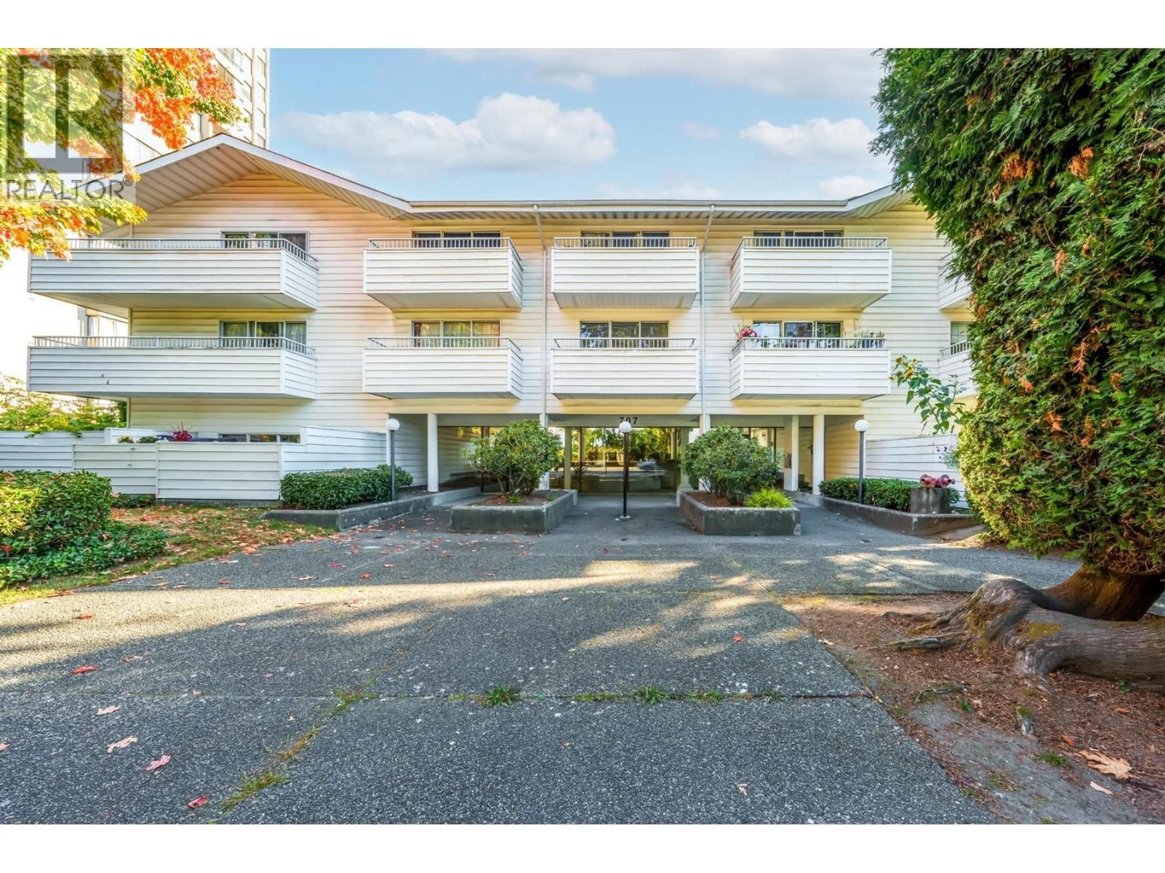 Unknown for 313 - 707 EIGHTH STREET, New Westminster British Columbia V3M3S6