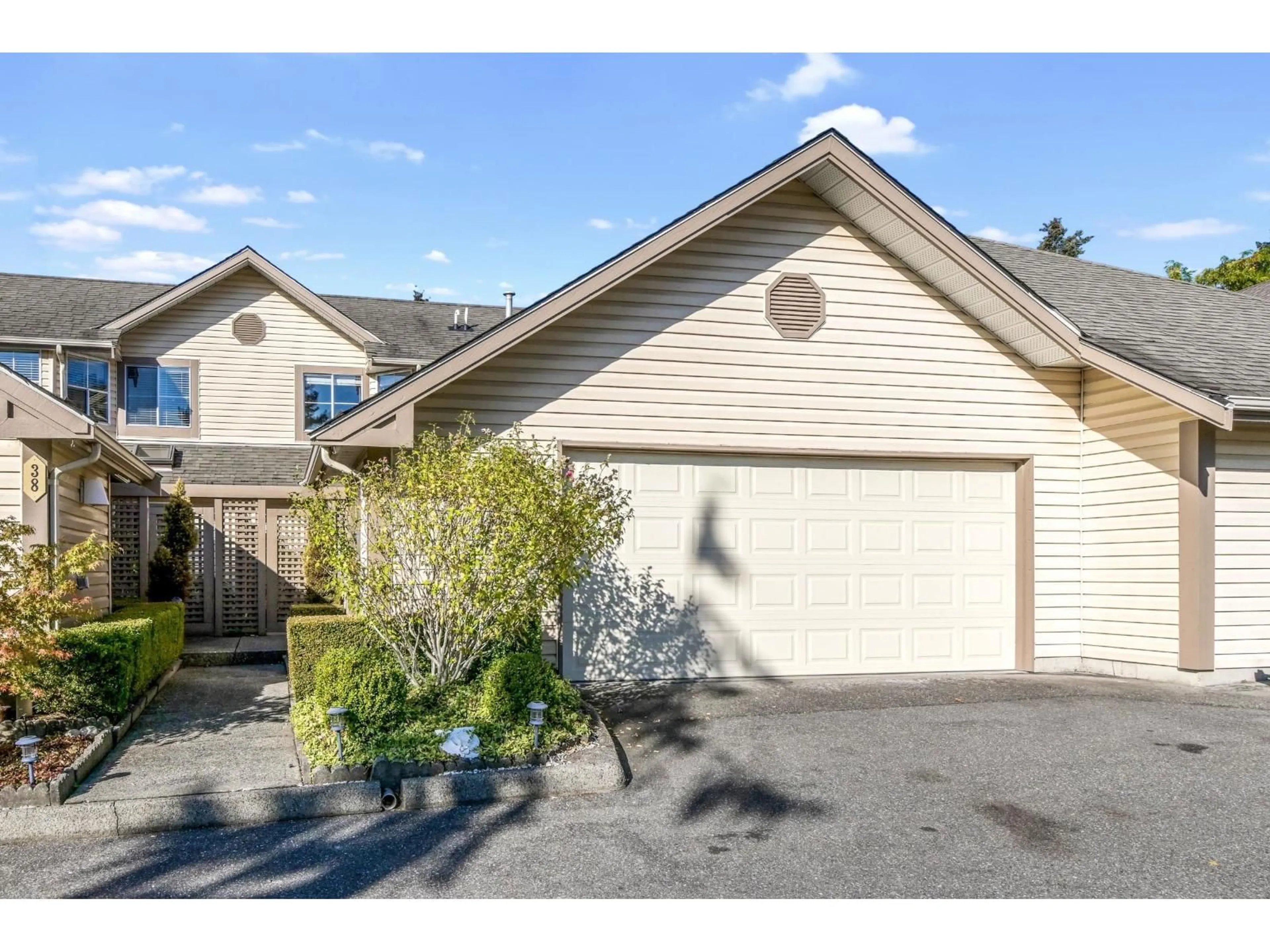 Unknown for 39 - 6140 192 STREET, Surrey British Columbia V3S7V7