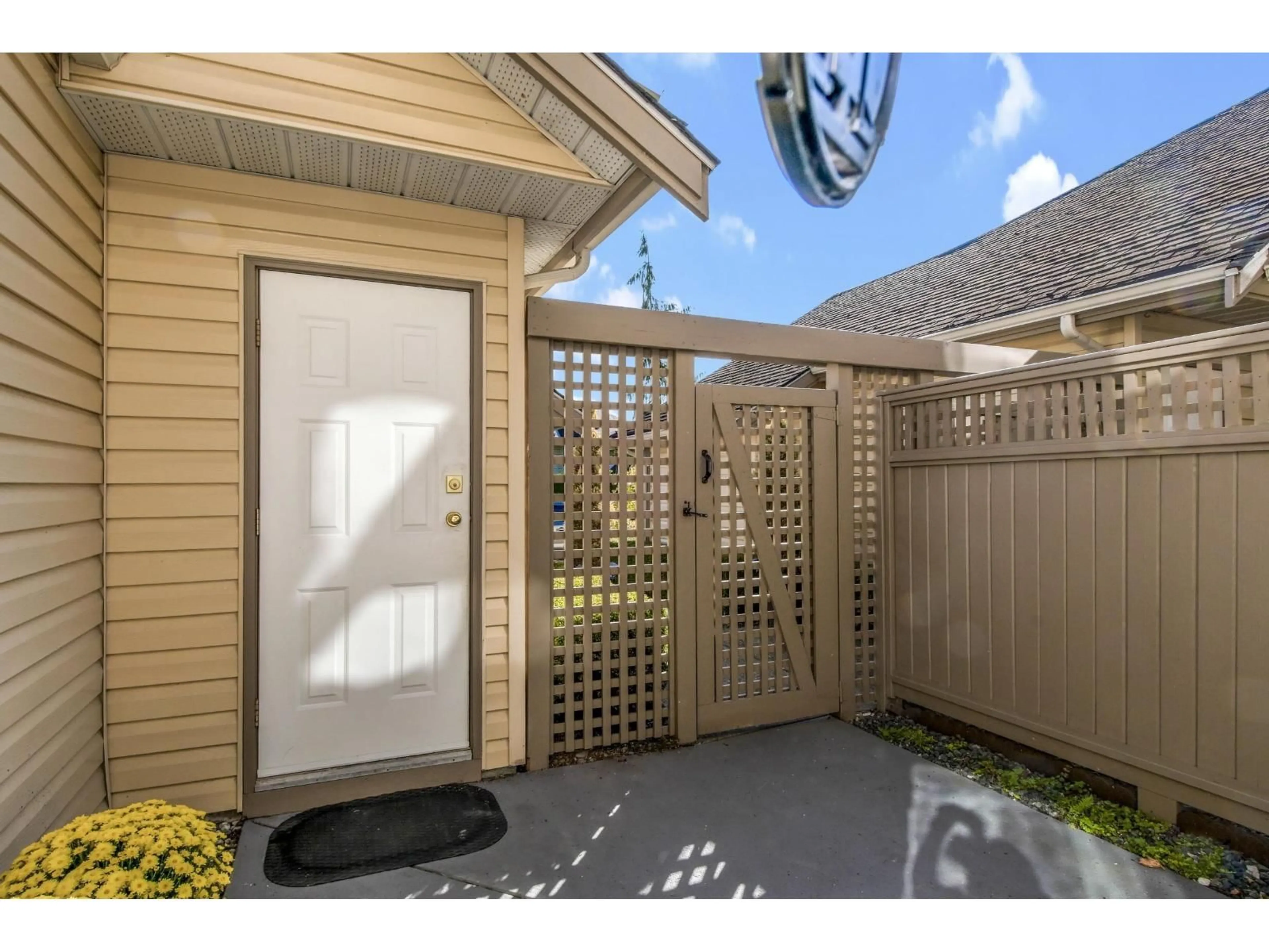 Unknown for 39 - 6140 192 STREET, Surrey British Columbia V3S7V7