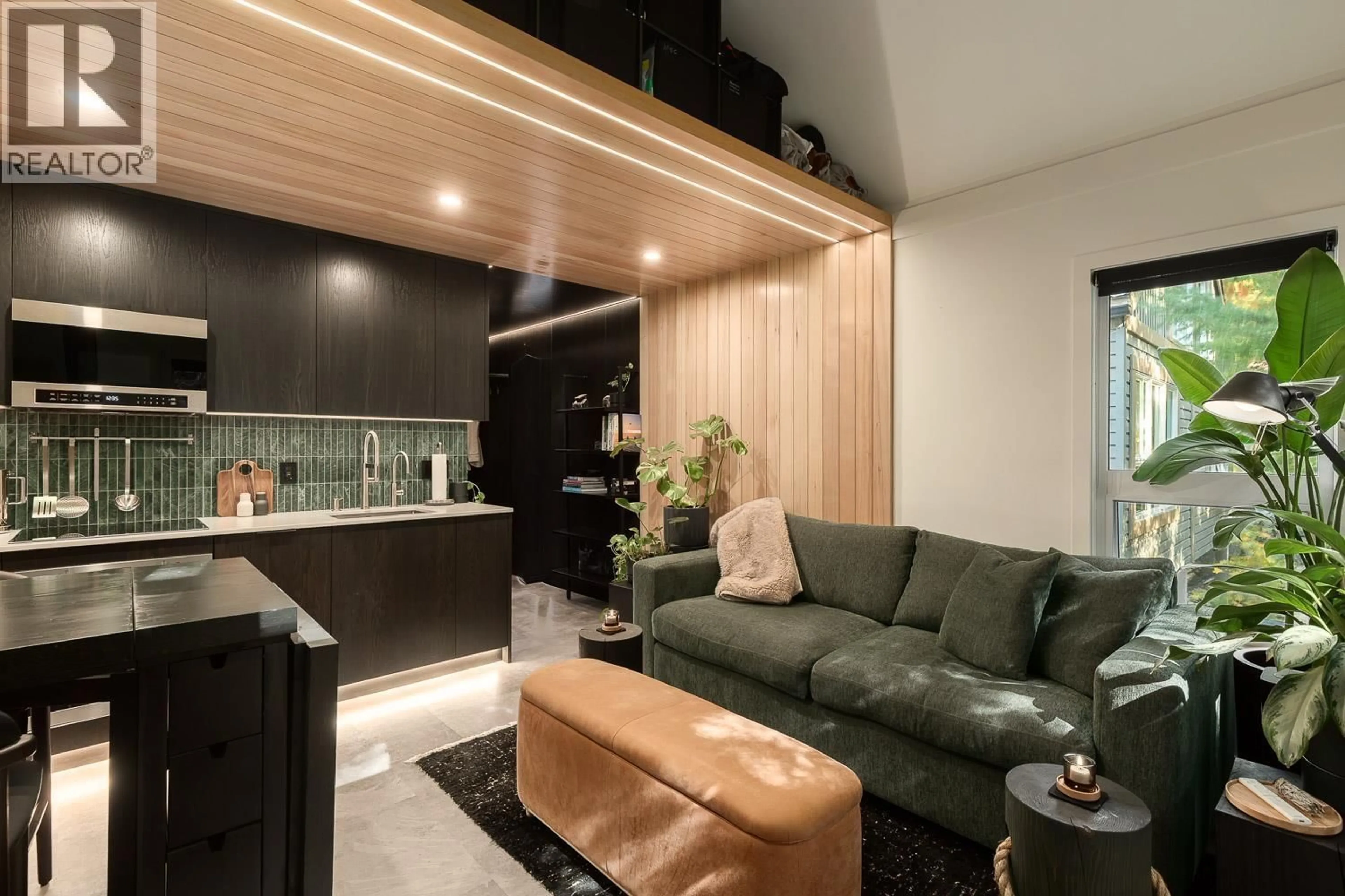 Living room with furniture, unknown for 3 - 2158 SARAJEVO DRIVE, Whistler British Columbia V8E0B5