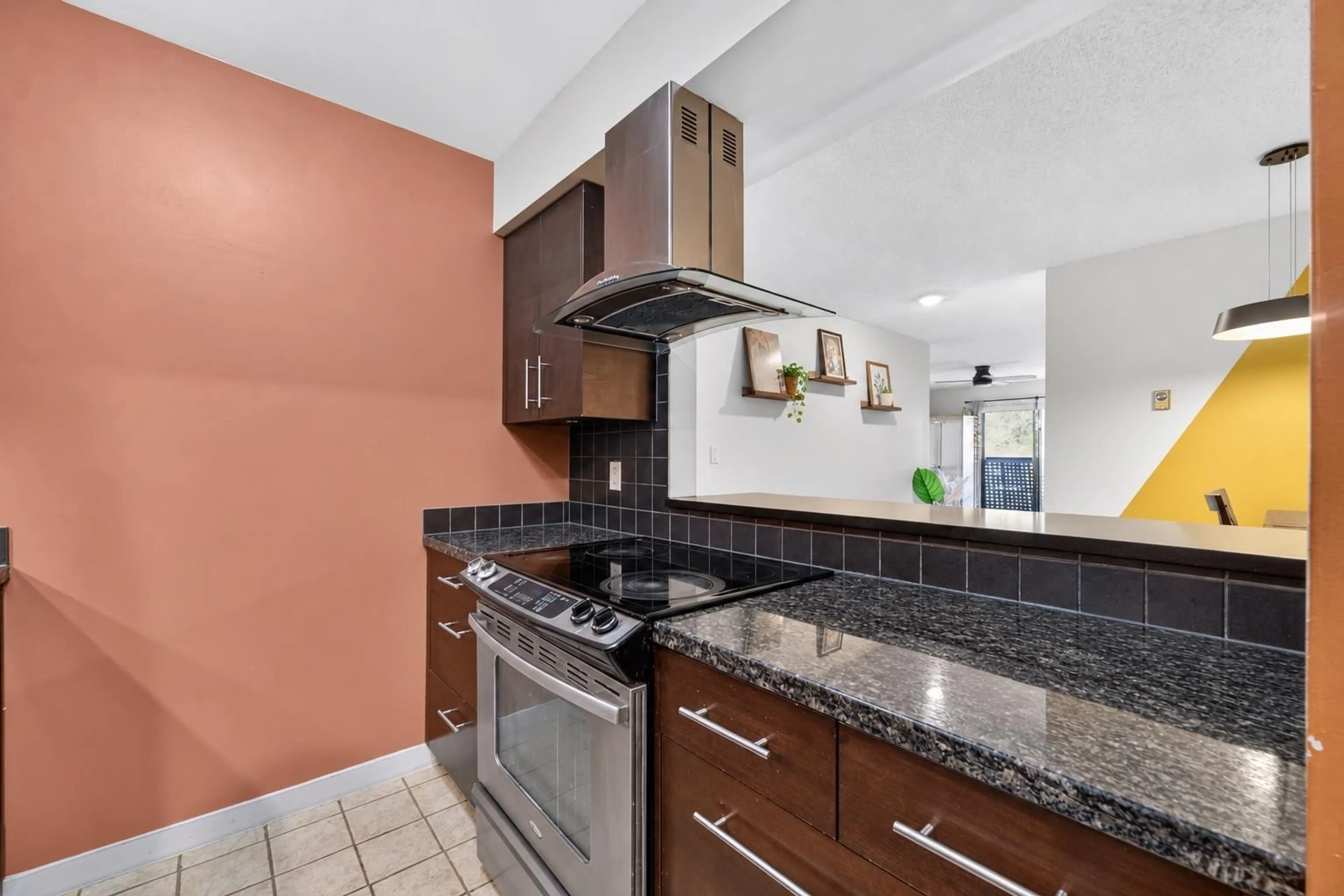 Standard kitchen, ceramic/tile floor for 307 - 5906 176A STREET, Surrey British Columbia V3S4H7