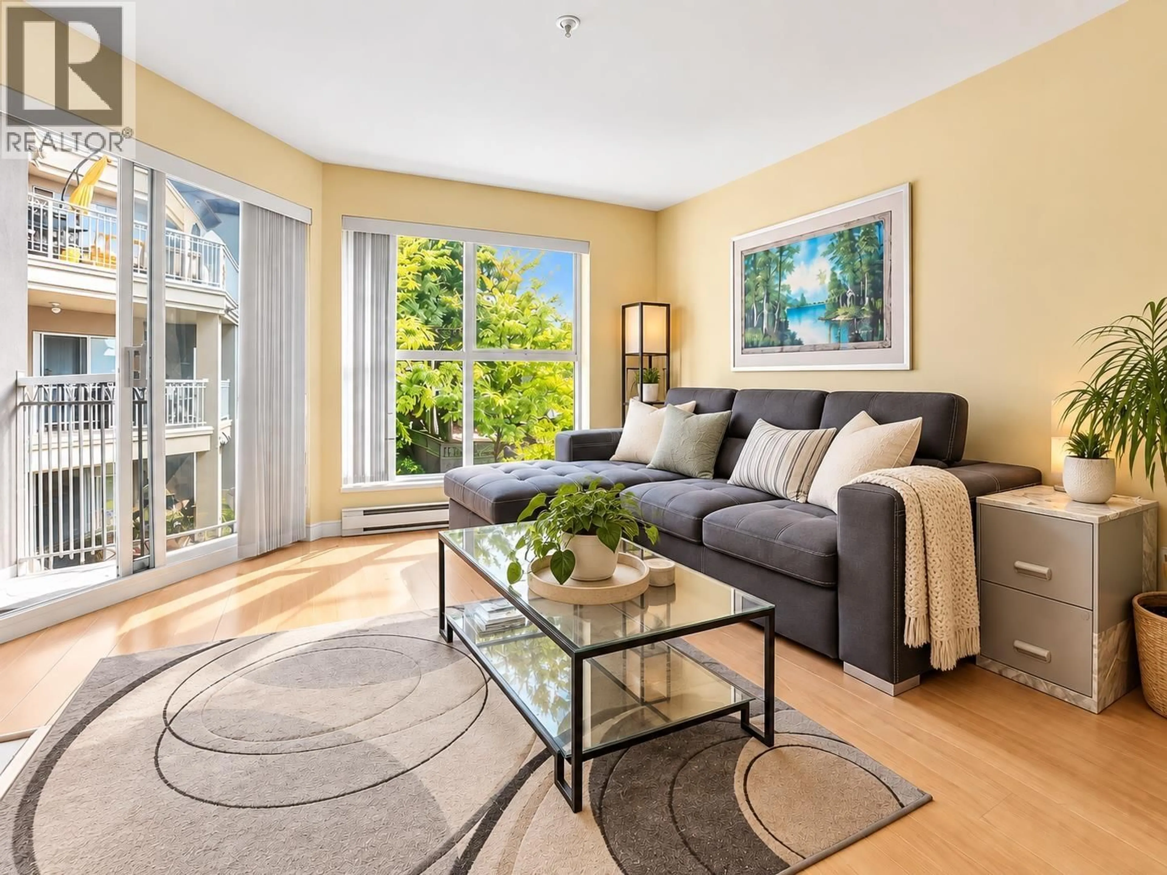 Living room with furniture, unknown for 401 - 1128 SIXTH AVENUE, New Westminster British Columbia V3M6V8