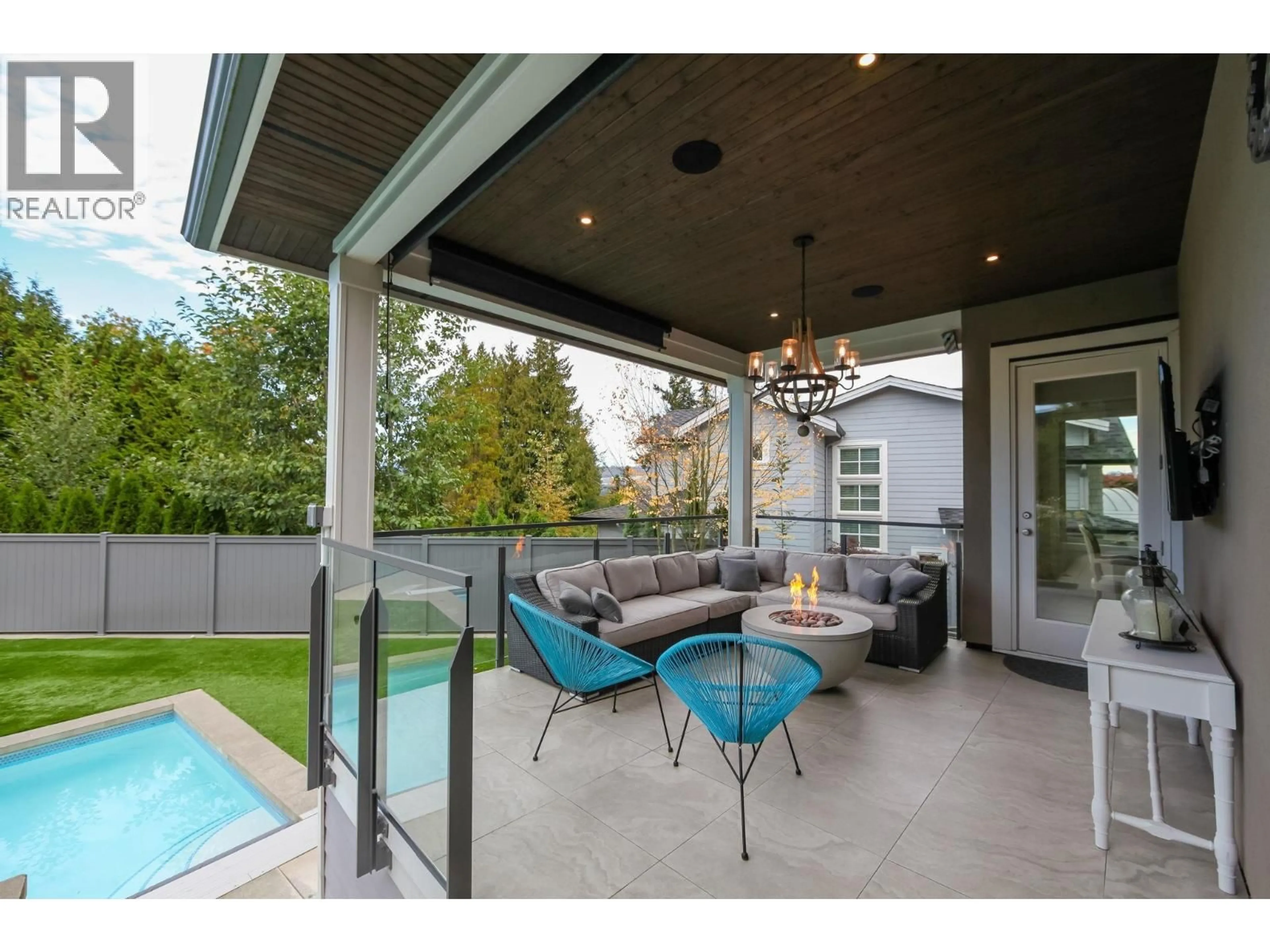 Patio, mountain view for 7863 WALMSLEY COURT, Burnaby British Columbia V5E3X3