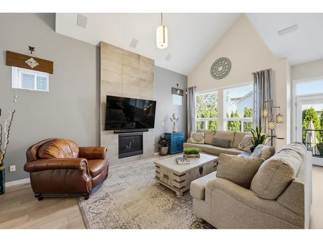 27515 27A AVENUE, Langley 5