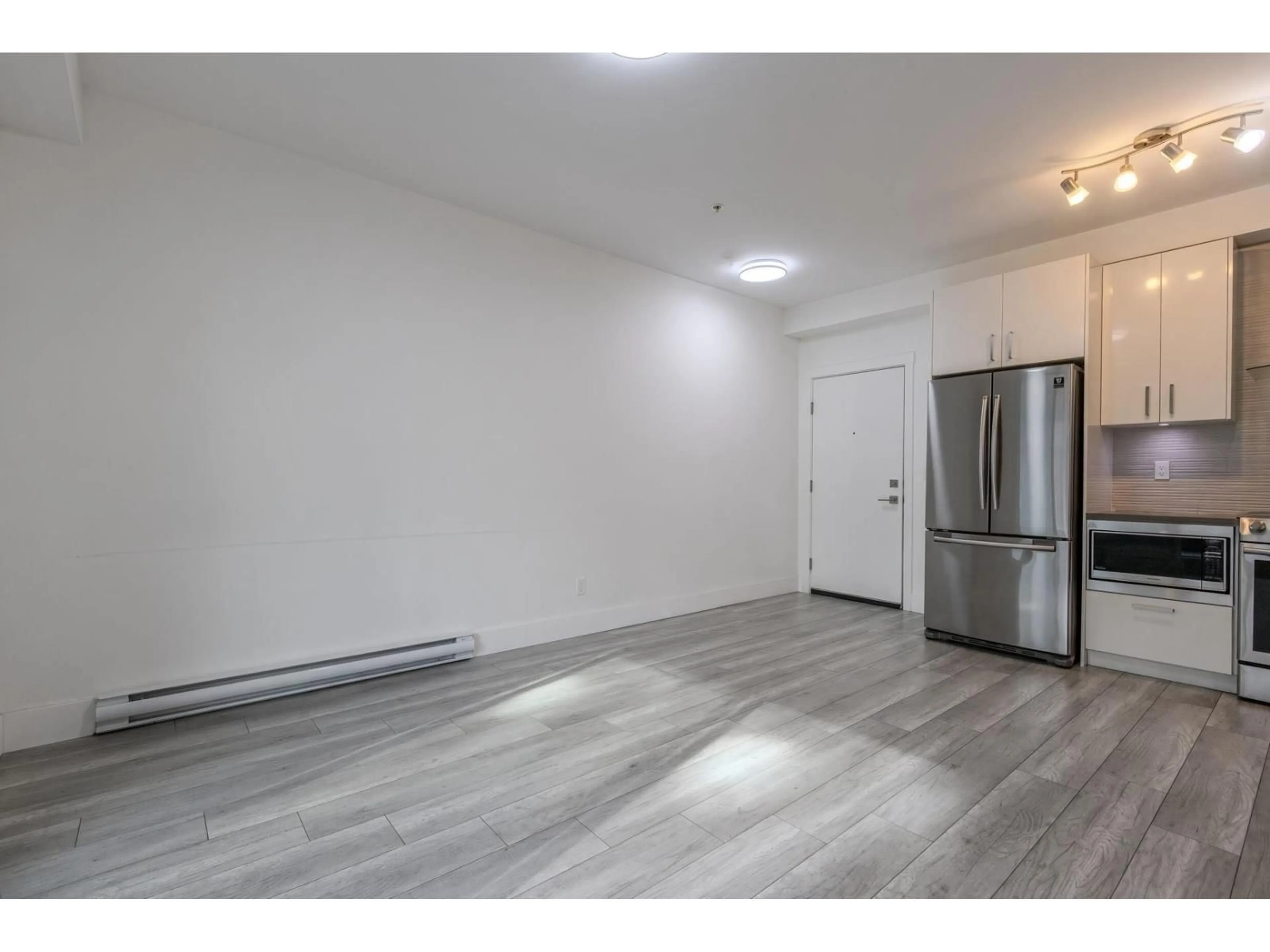 A pic of a room for B107 - 9689 140TH STREET, Surrey British Columbia V3T0P3