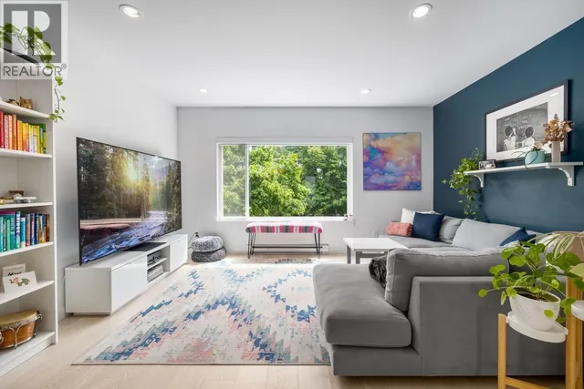 109 - 453 16TH AVENUE, Vancouver 3
