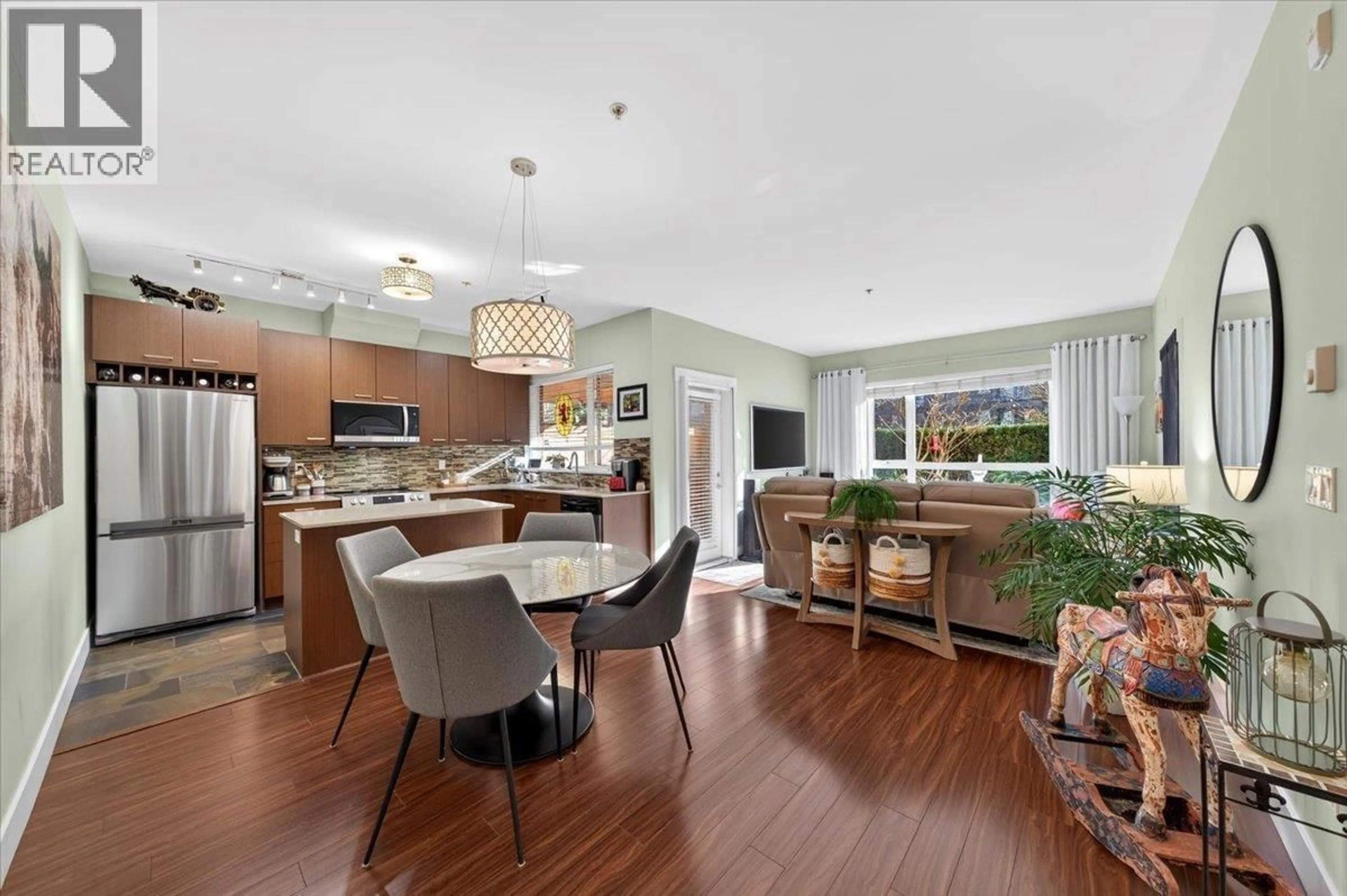 Open concept kitchen, unknown for 102 - 2473 ATKINS AVENUE, Port Coquitlam British Columbia V3C0C4