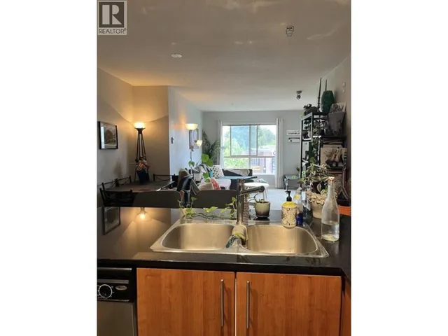 317 - 1633 MACKEY AVENUE, North Vancouver 3