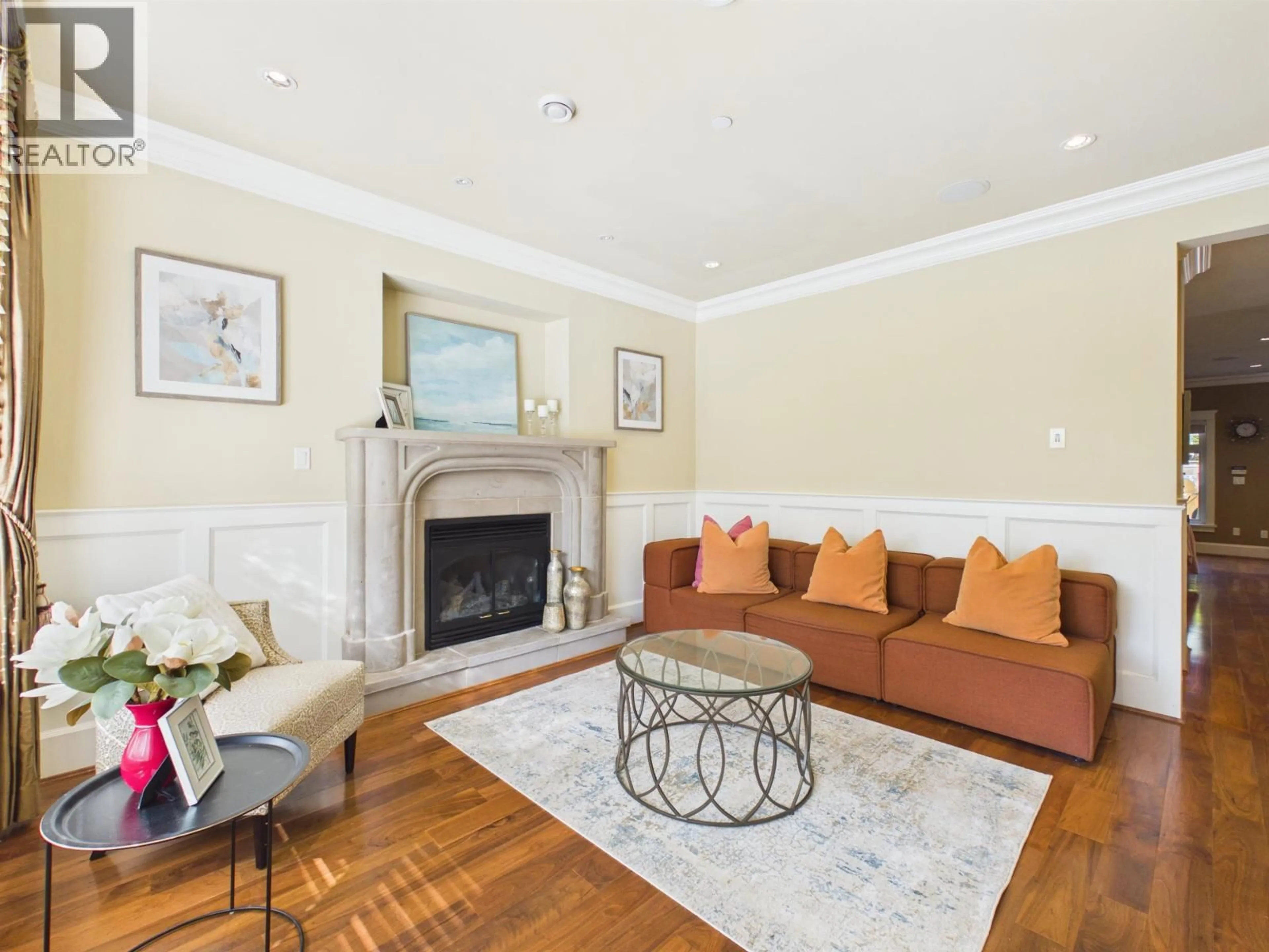 Living room with furniture, unknown for 3575 38TH AVENUE, Vancouver British Columbia V6N2X9