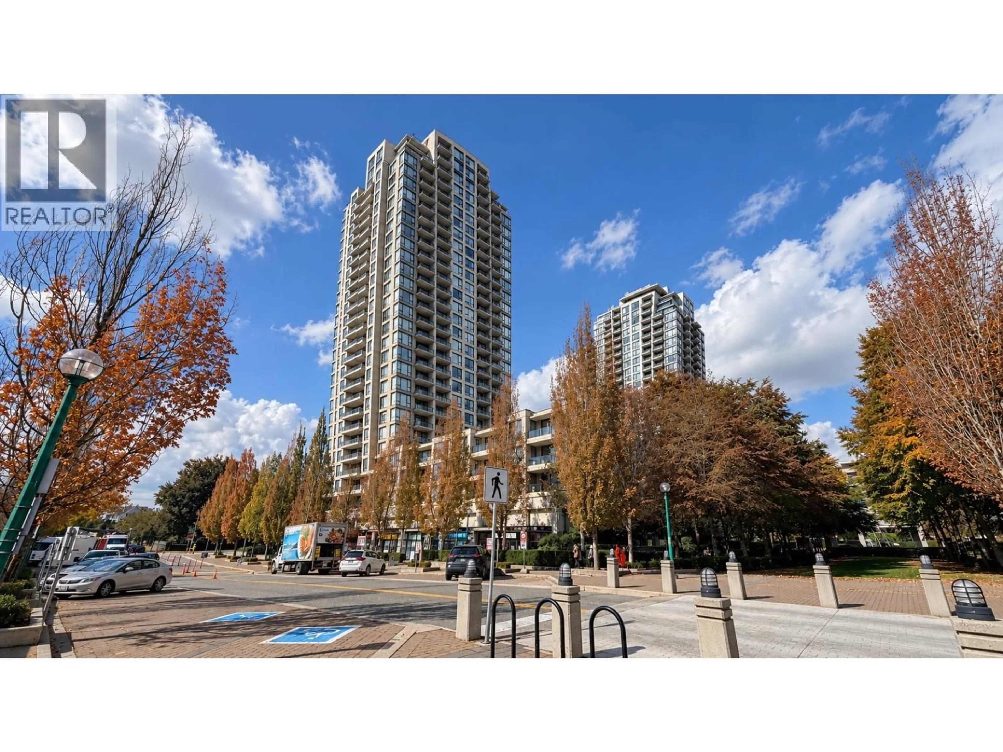 Unknown for 2301 - 7088 SALISBURY AVENUE, Burnaby British Columbia V5E0A4