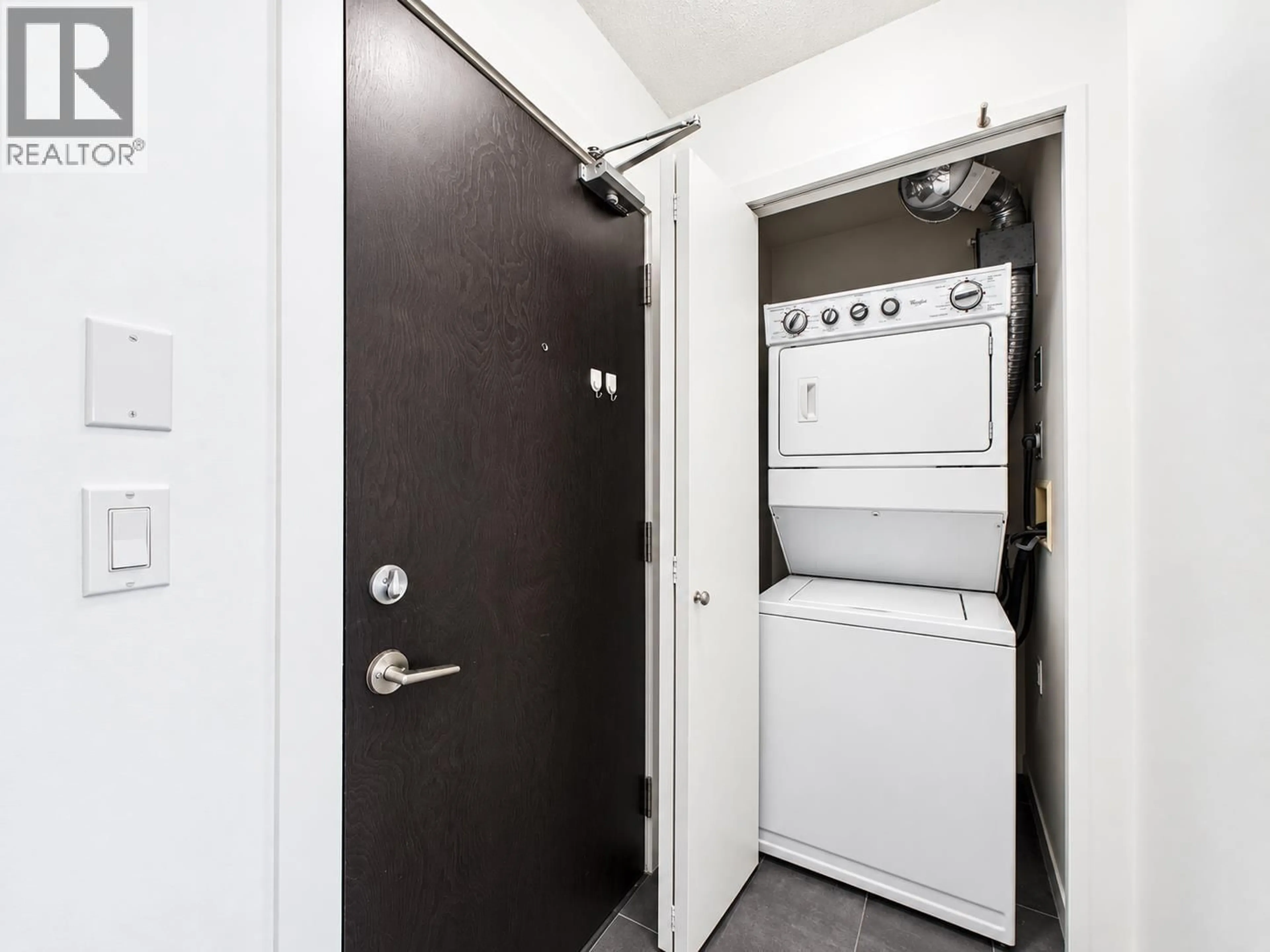 Laundry room for 2805 - 2133 DOUGLAS ROAD, Burnaby British Columbia V5C0E9