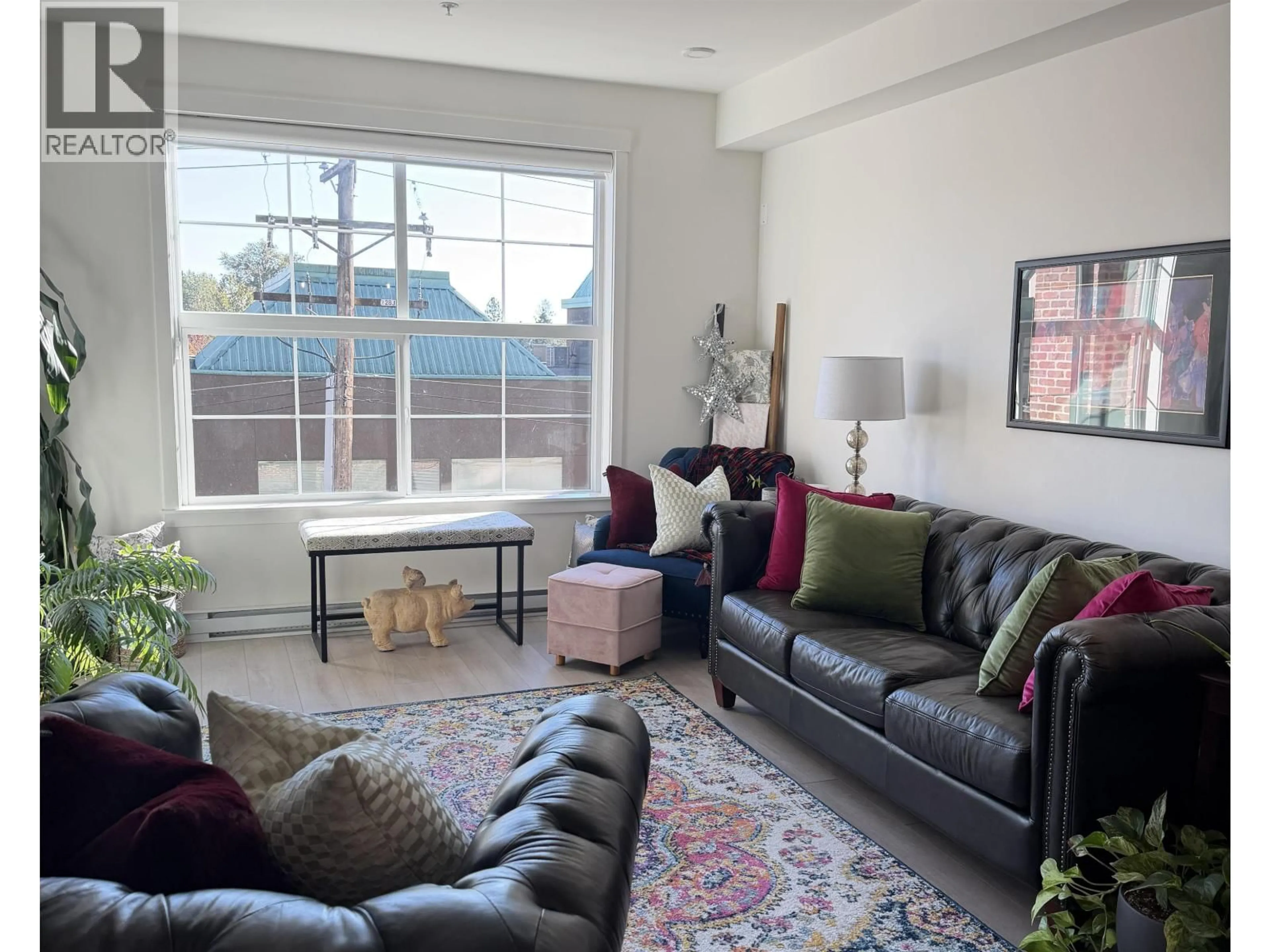 Living room with furniture, unknown for 308 - 22633 SELKIRK AVENUE, Maple Ridge British Columbia V2X1C7