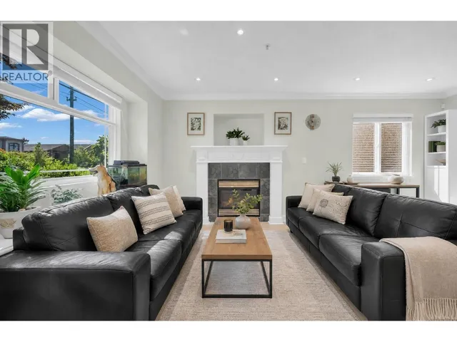 6925 MAIN STREET, Vancouver 5
