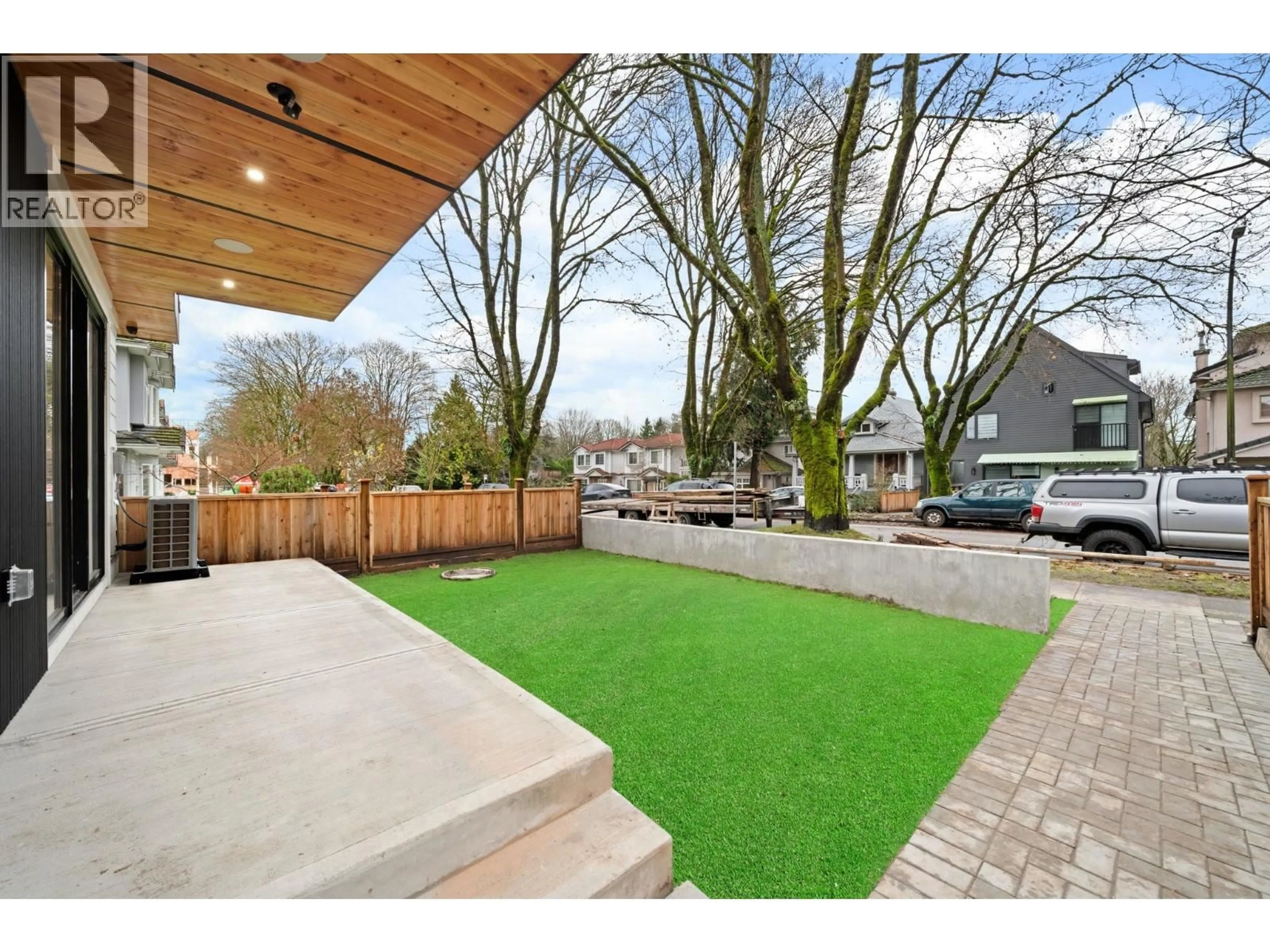 Patio, street for 1 - 1967 13TH AVENUE, Vancouver British Columbia V5N2C3