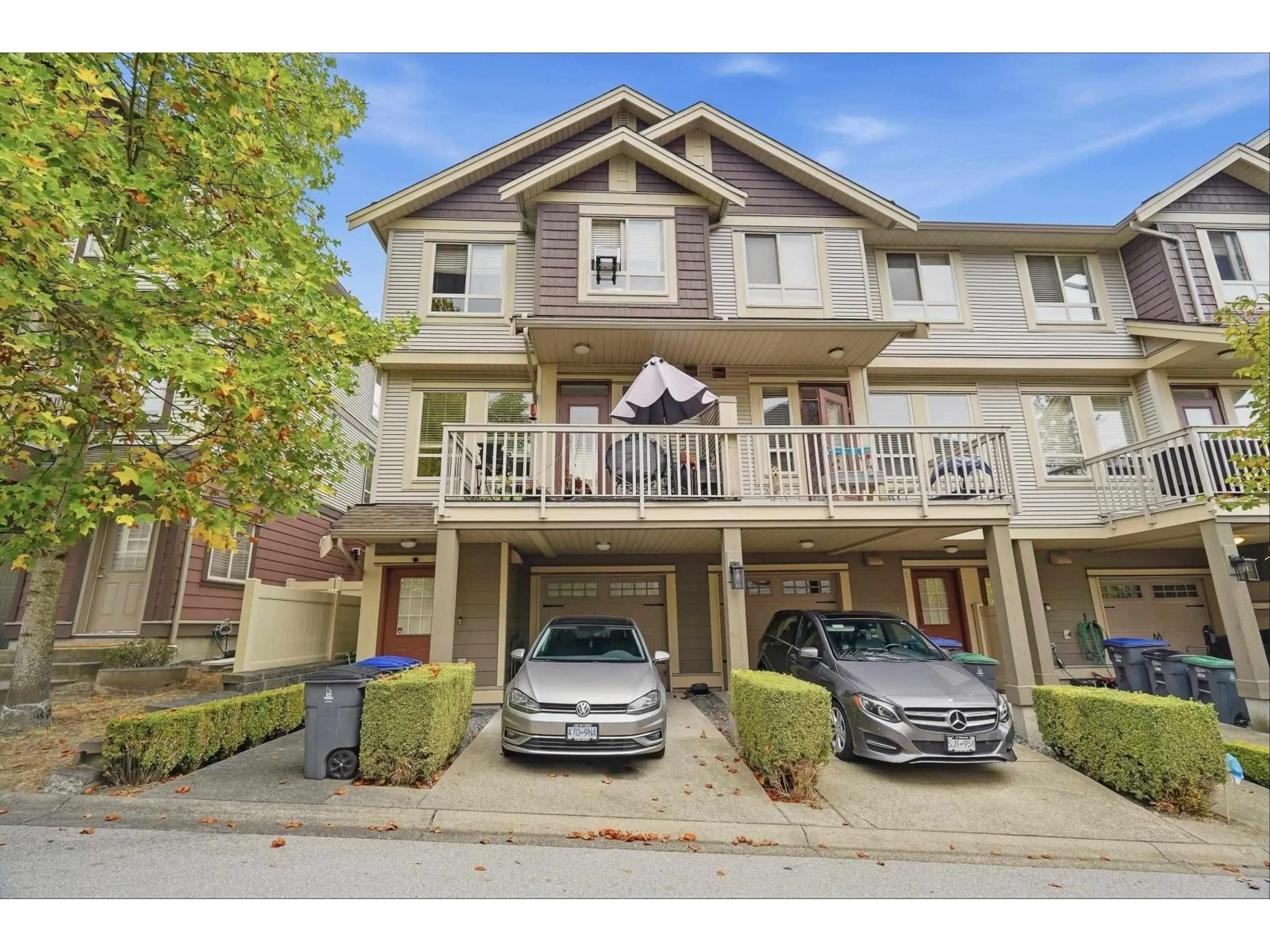 A pic from outside/outdoor area/front of a property/back of a property/a pic from drone, street for 6 - 19560 68 AVENUE, Surrey British Columbia V4N5Y5