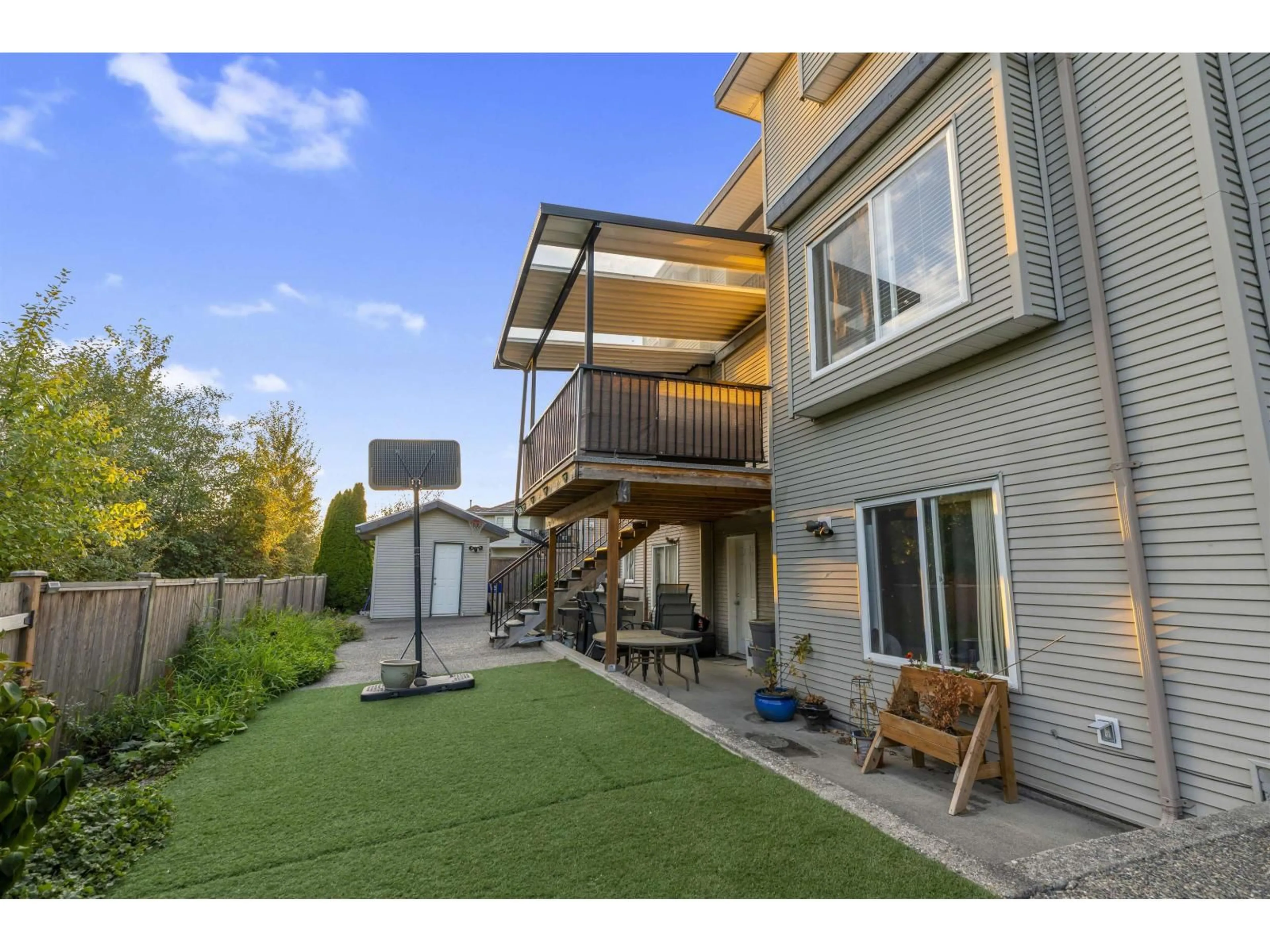 Patio, unknown for 14570 67A AVENUE, Surrey British Columbia V3S0Z4