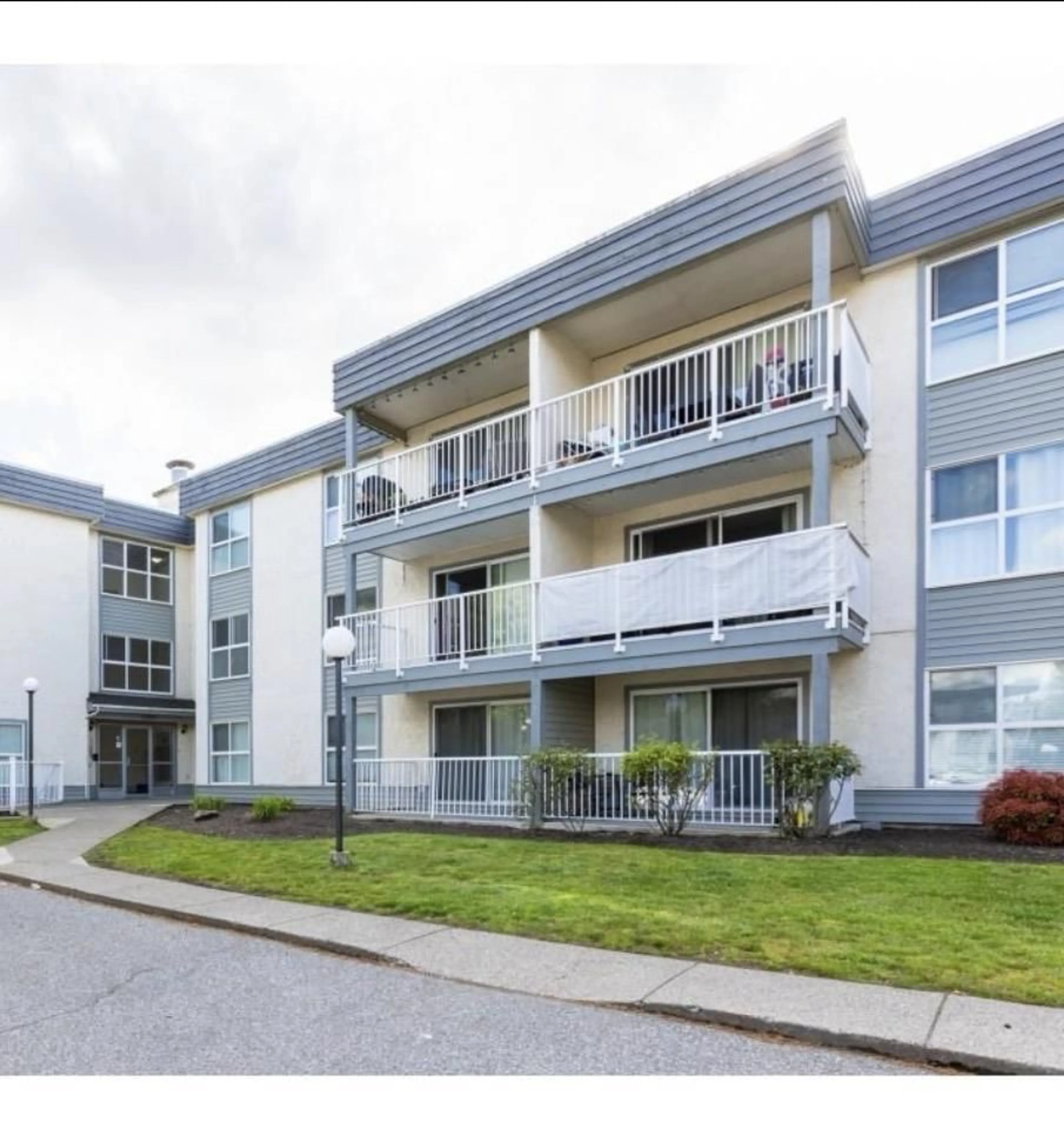 Unknown for 432 - 32830 GEORGE FERGUSON WAY, Abbotsford British Columbia V2S7K1