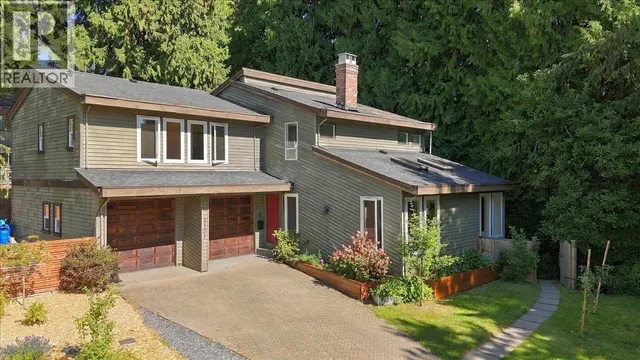 4151 FIRCREST PLACE, North Vancouver 2