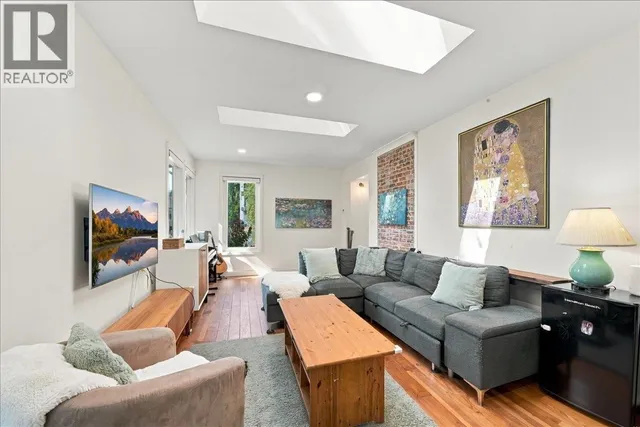 4151 FIRCREST PLACE, North Vancouver 5