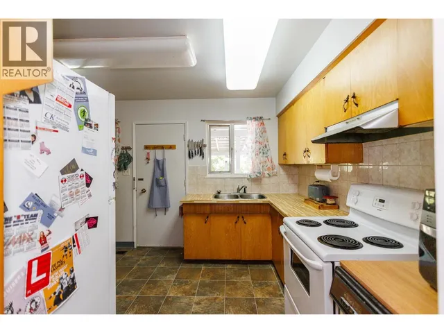 4726 SOUCIE AVENUE, Terrace 5