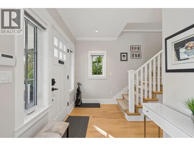 2015 ESQUIMALT AVENUE, West Vancouver 3