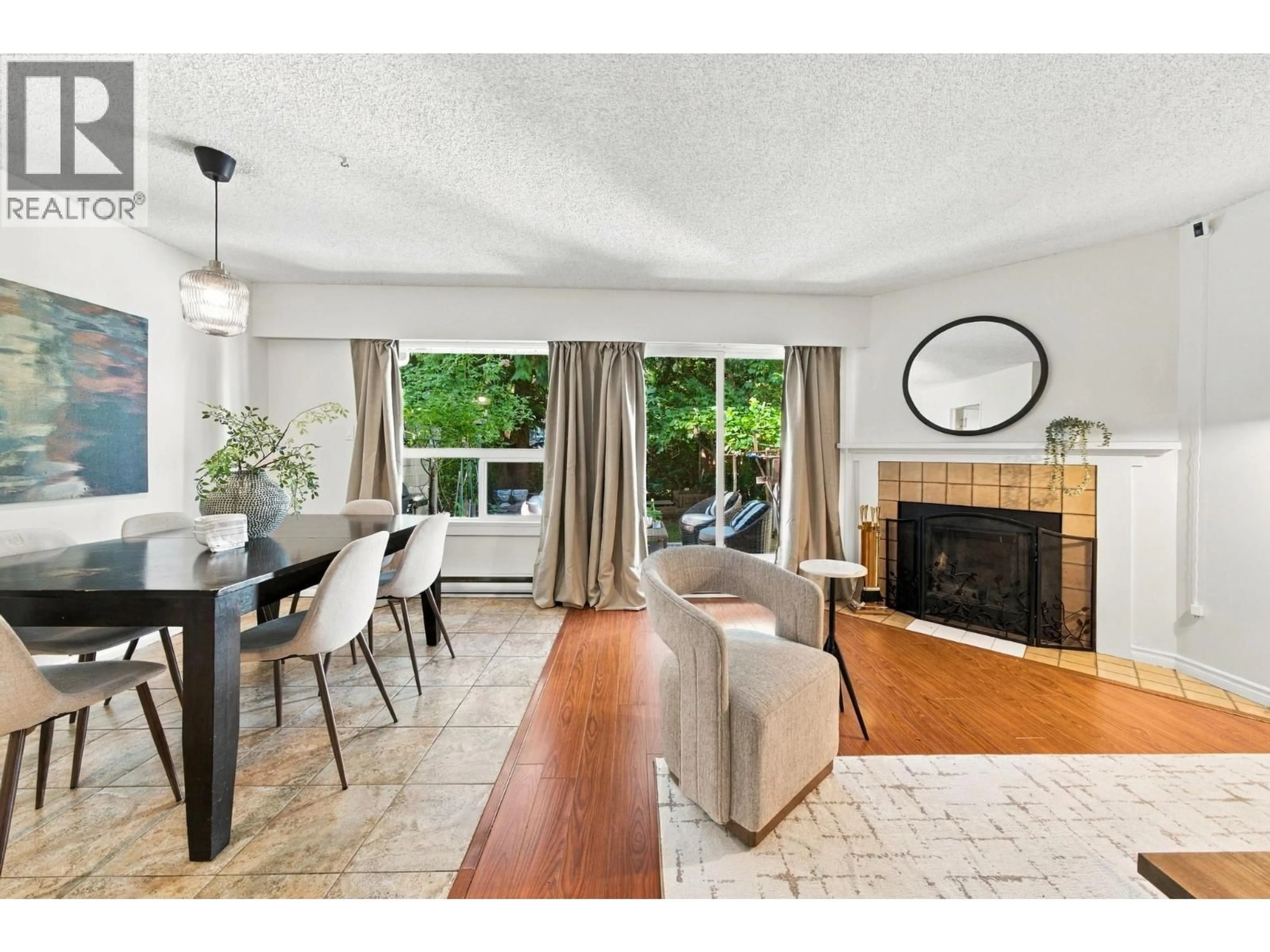Unknown for 8 - 9151 FOREST GROVE DRIVE, Burnaby British Columbia V5A3Z5