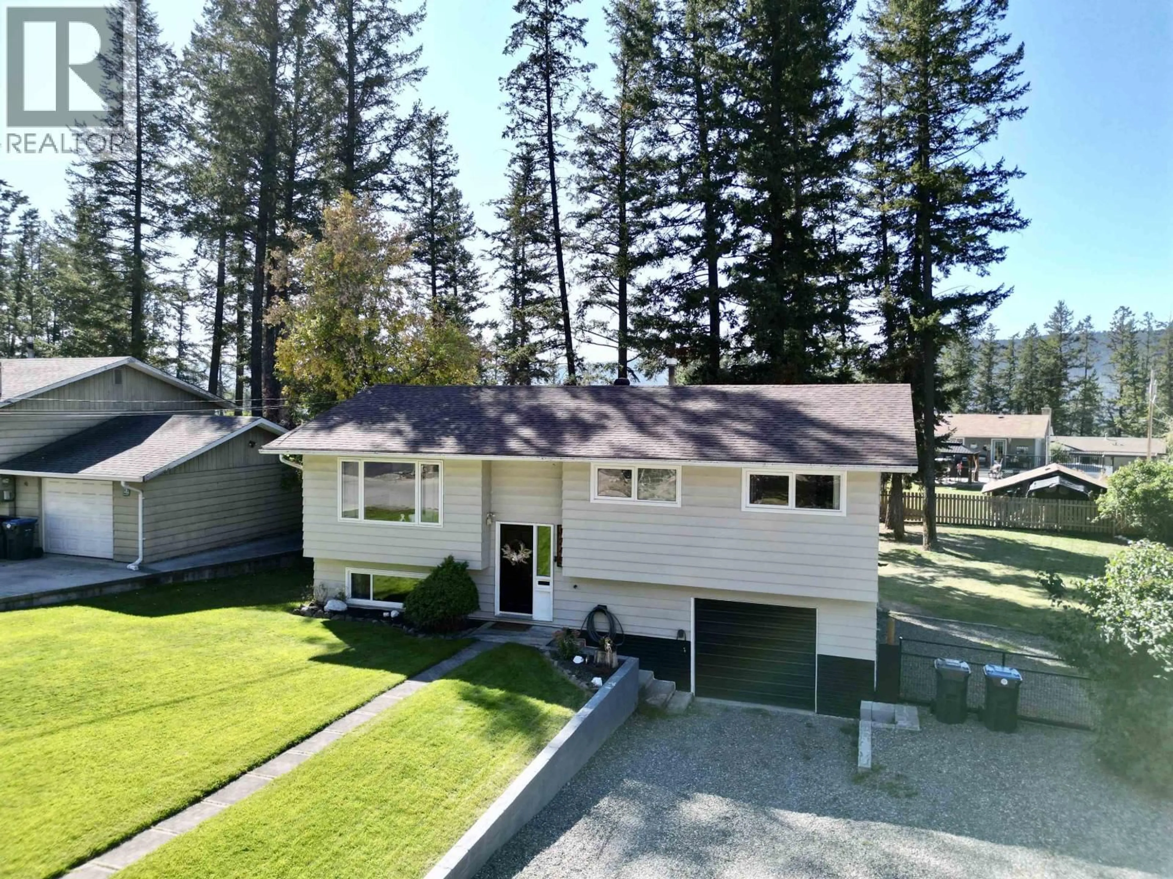 A pic from outside/outdoor area/front of a property/back of a property/a pic from drone, street for 1245 TWELFTH AVENUE, Williams Lake British Columbia V2G2N9