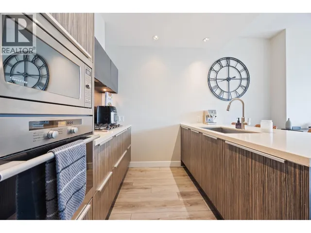 806 - 1633 ONTARIO STREET, Vancouver 5